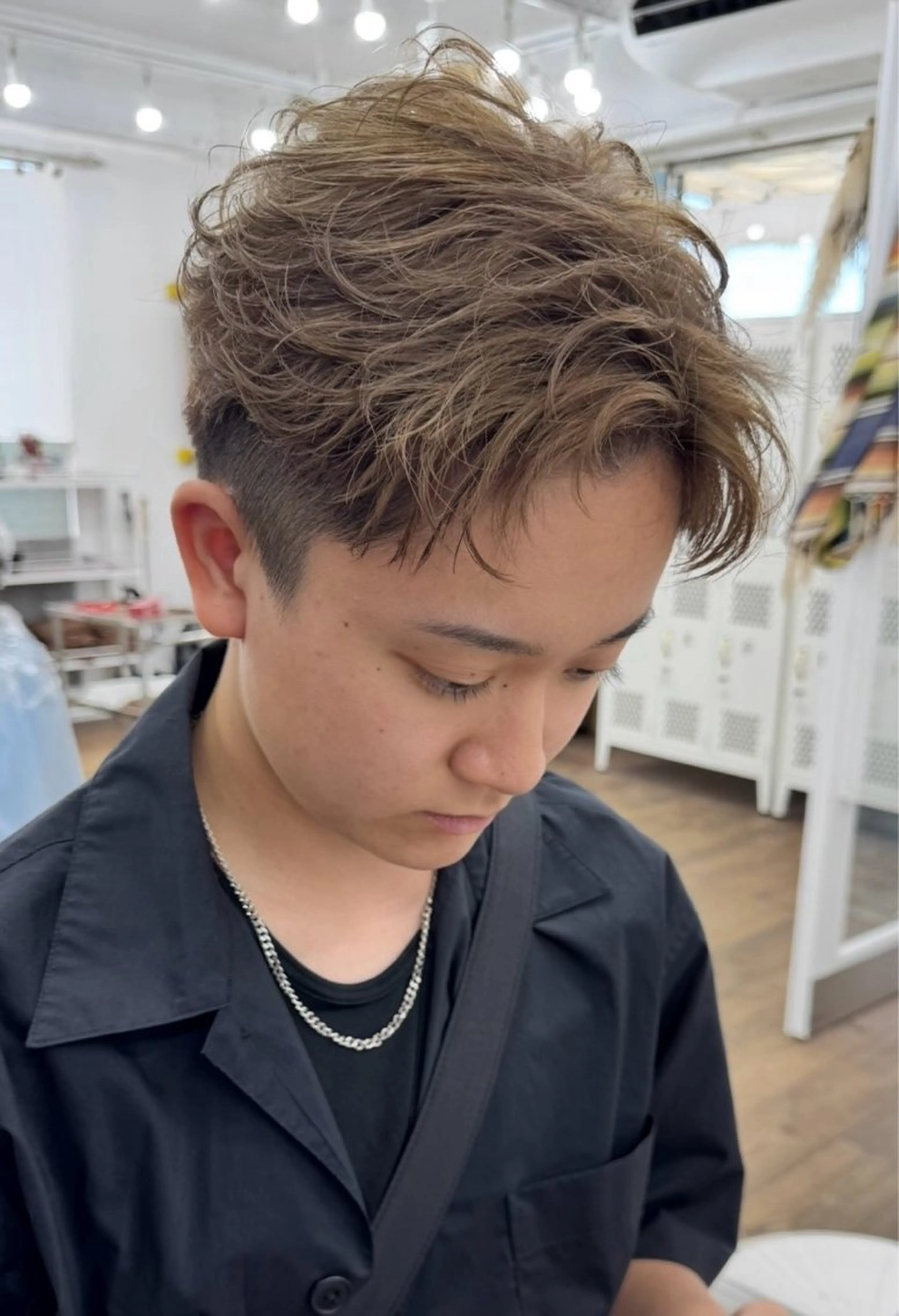 ショート カット ヘアカラー “slow” 岡本海万。のヘアスタイル