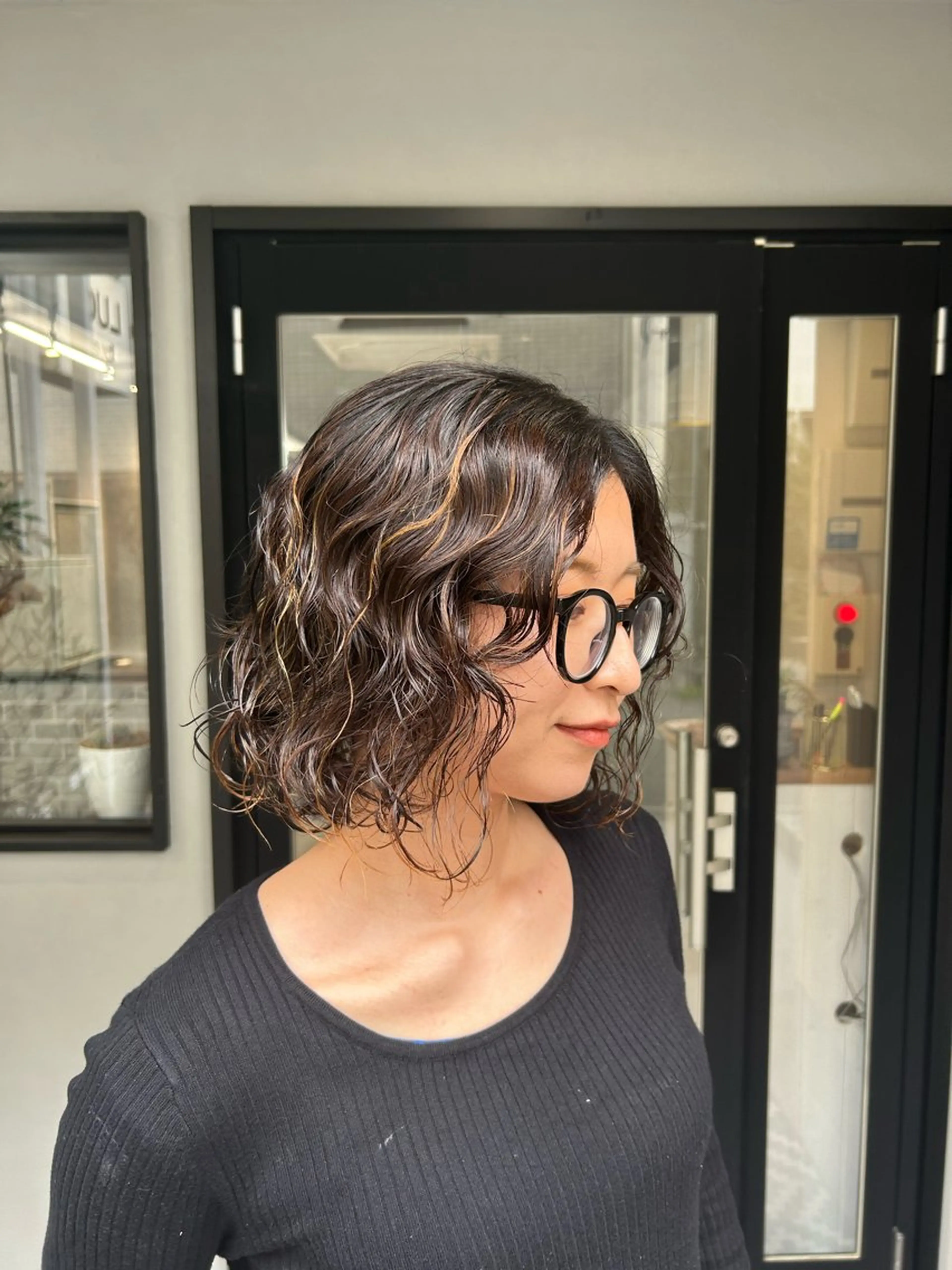 ミディアム 成瀬 葵のヘアスタイル