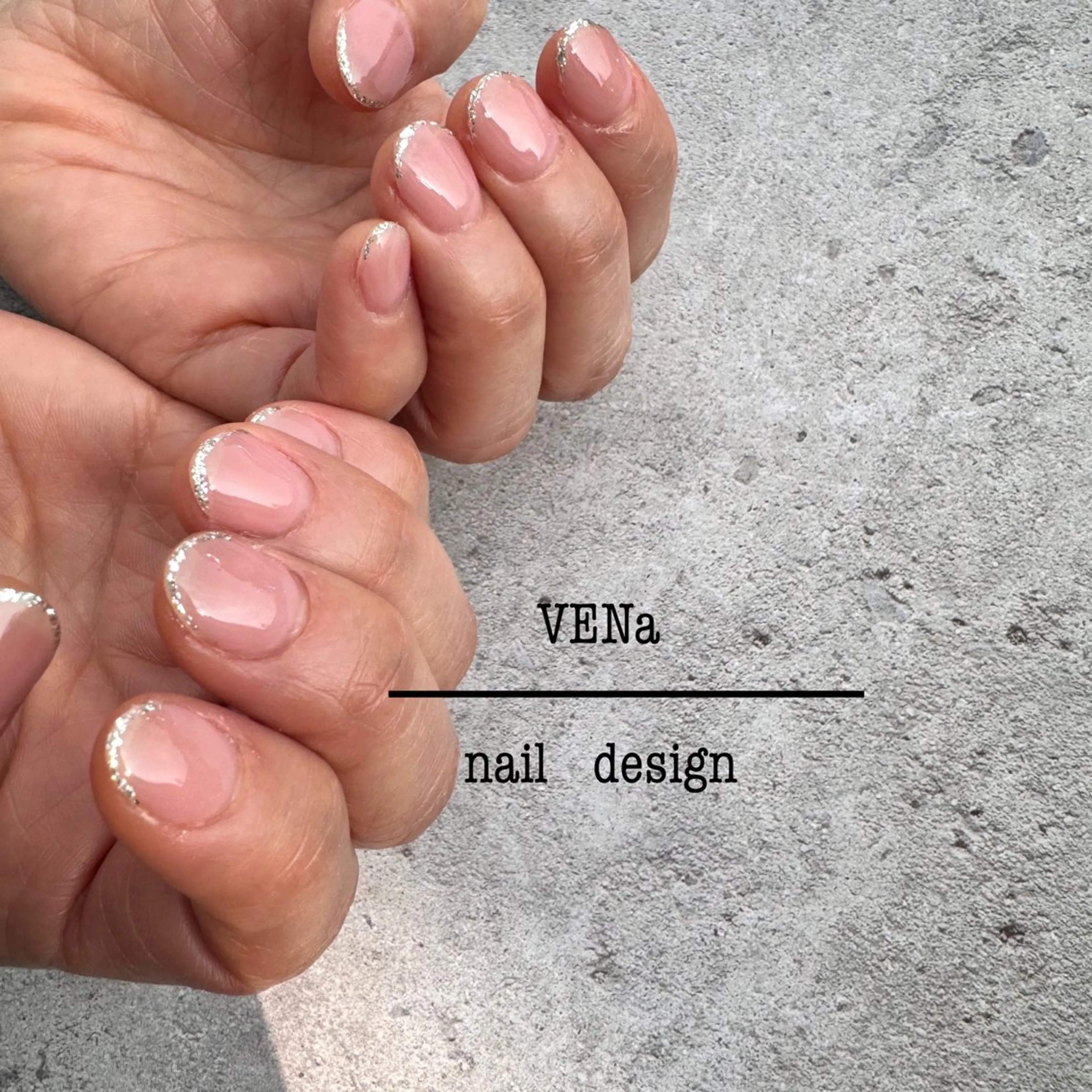 ネイル キラキラネイル ラメ(グリッター) 持ち込み オフィスネイル ピンク VENa eye＆ nail salonのネイルデザイン
