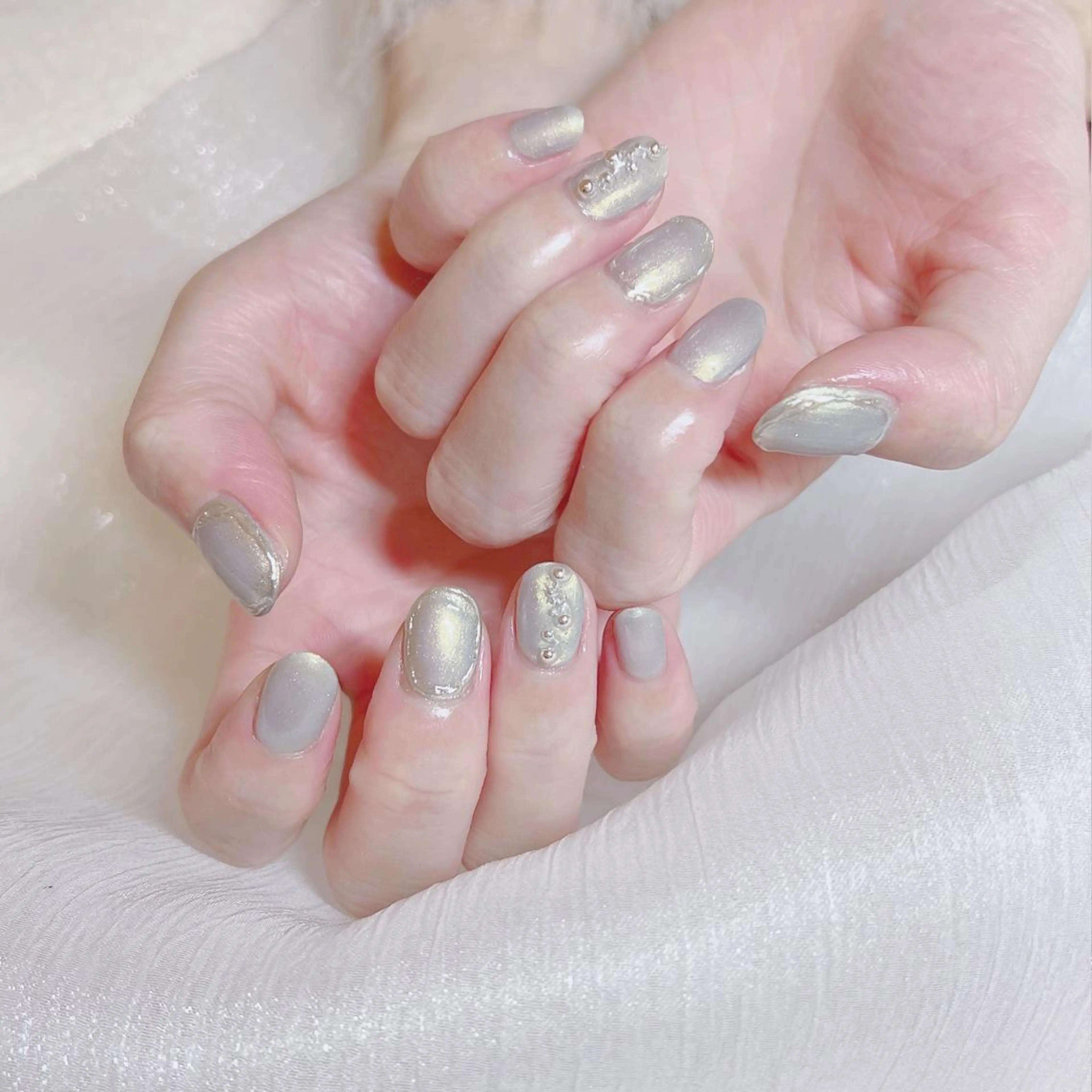 ネイル オーロラネイル フットネイル フレンチネイル ジェルネイル 韓国ネイル ハンドネイル フットネイル 【ENサロン】 Rei🎀Nailのネイルデザイン