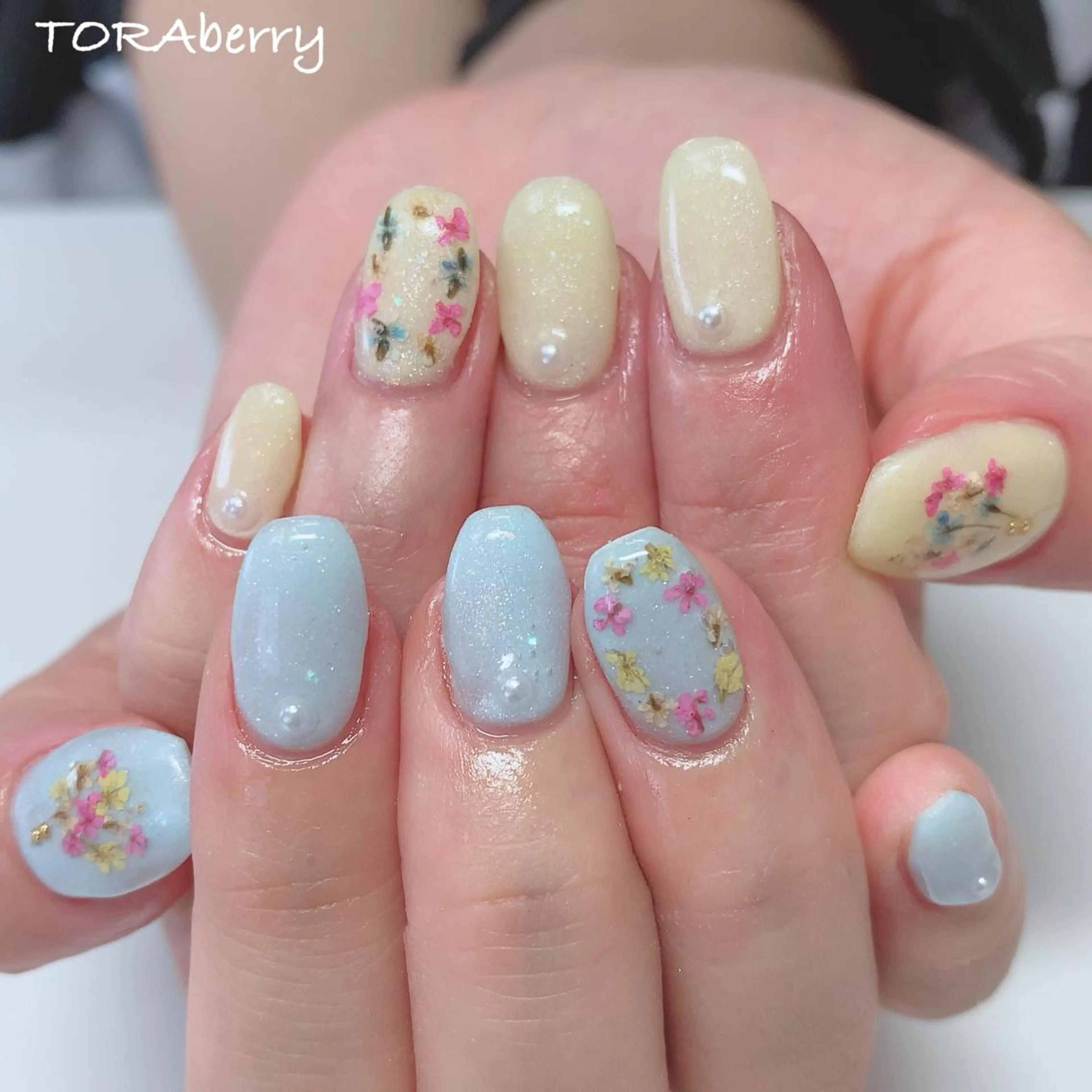 ネイル ハンドネイル ネイリスト なつみのネイルデザイン