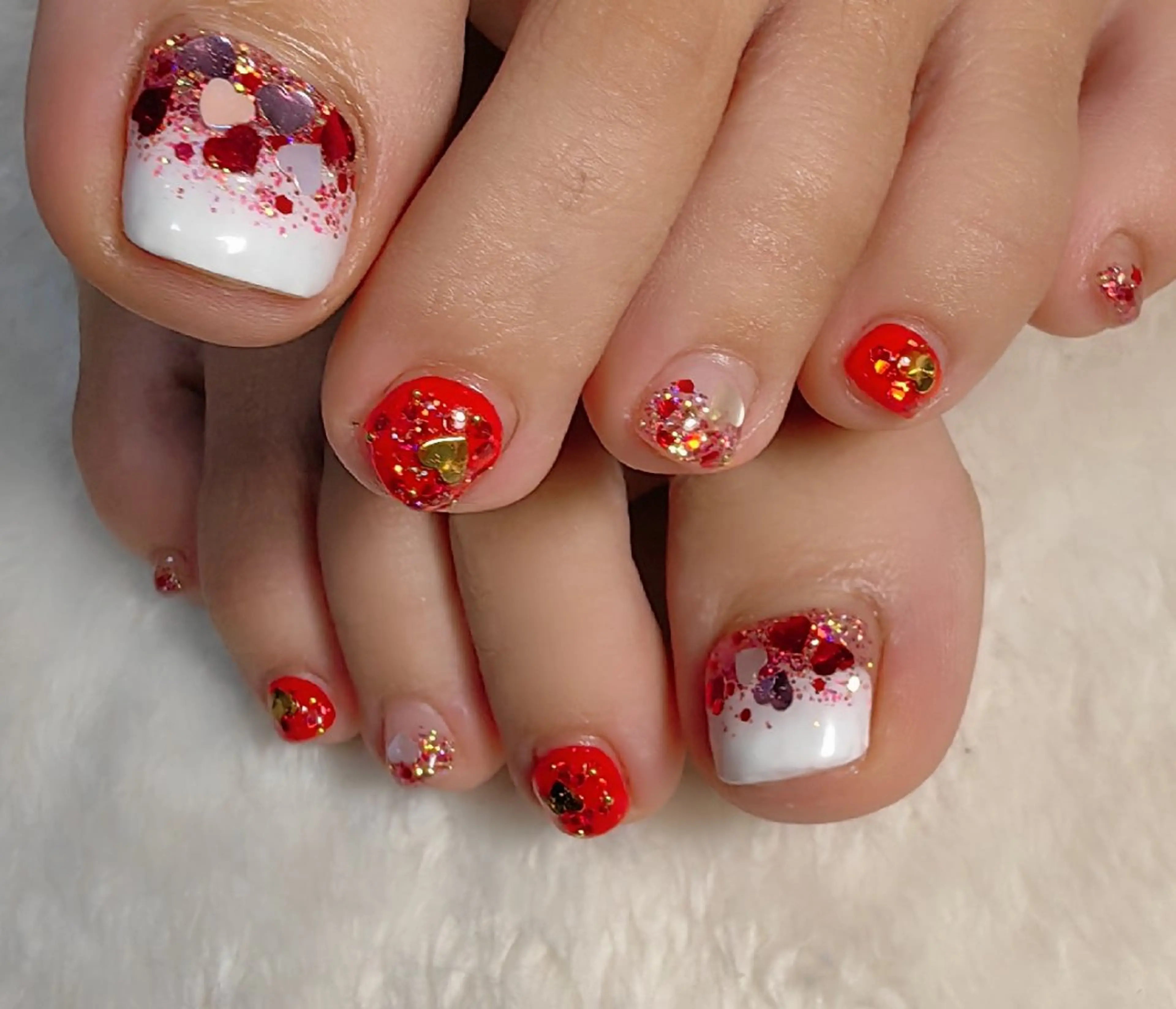 ネイル ハート フットネイル reve あやののネイルデザイン