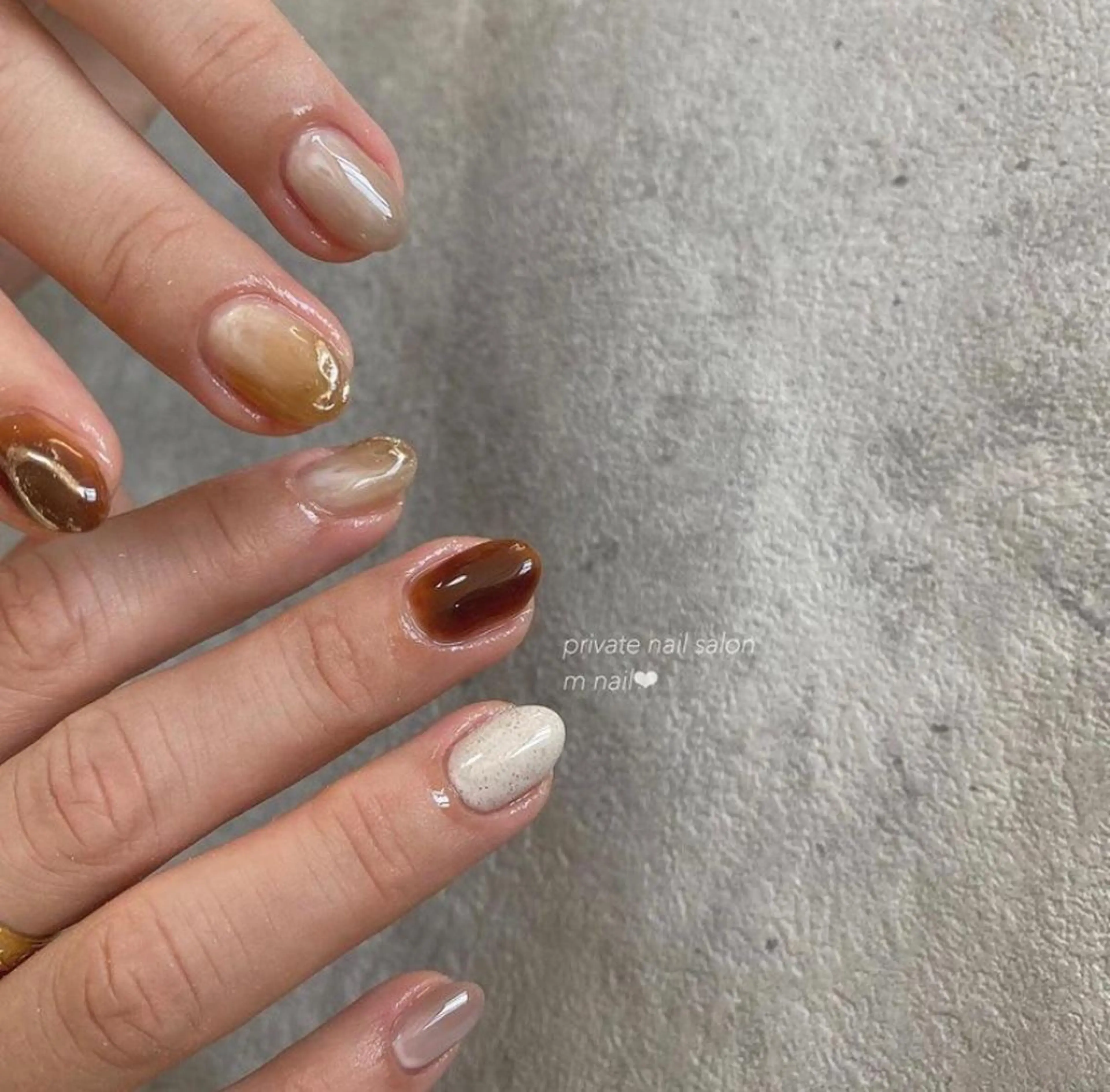 ネイル ブラウン ハンドネイル 小河原 舞のネイルデザイン