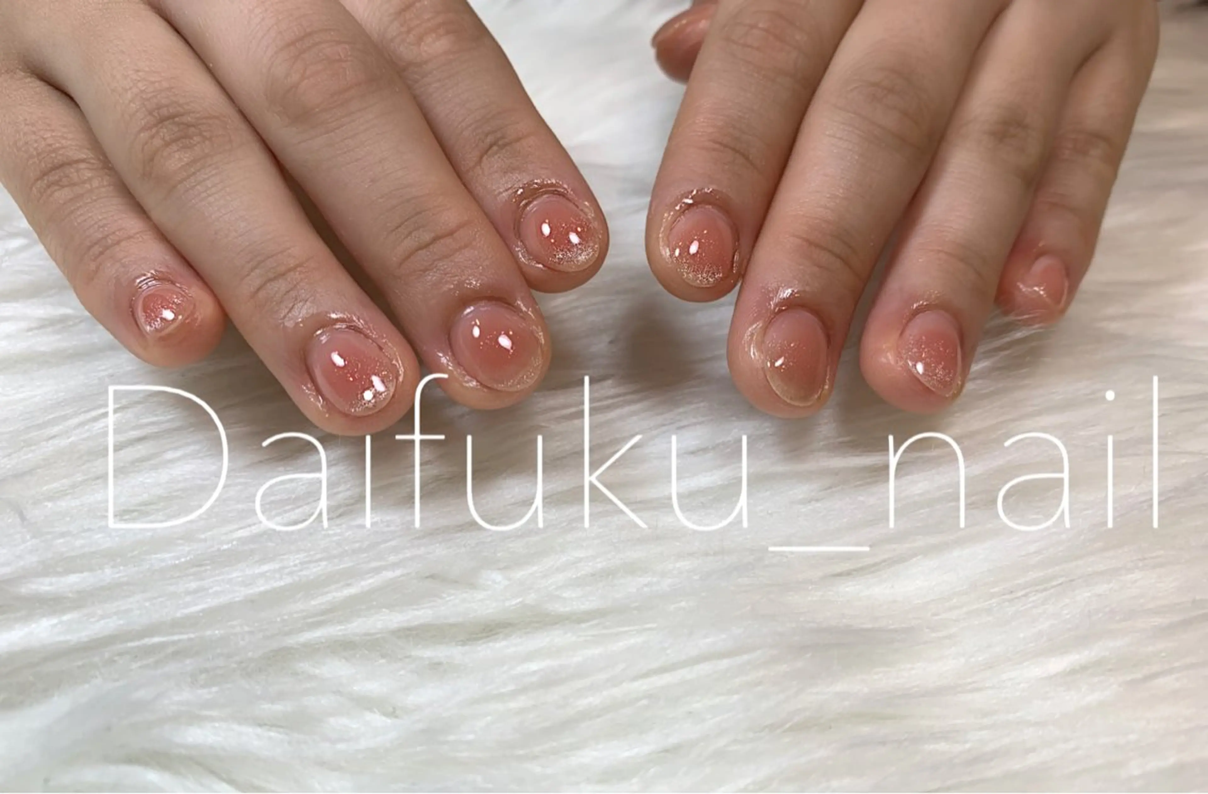 ミディアム ハンドネイル Daifuku nailsのネイルデザイン
