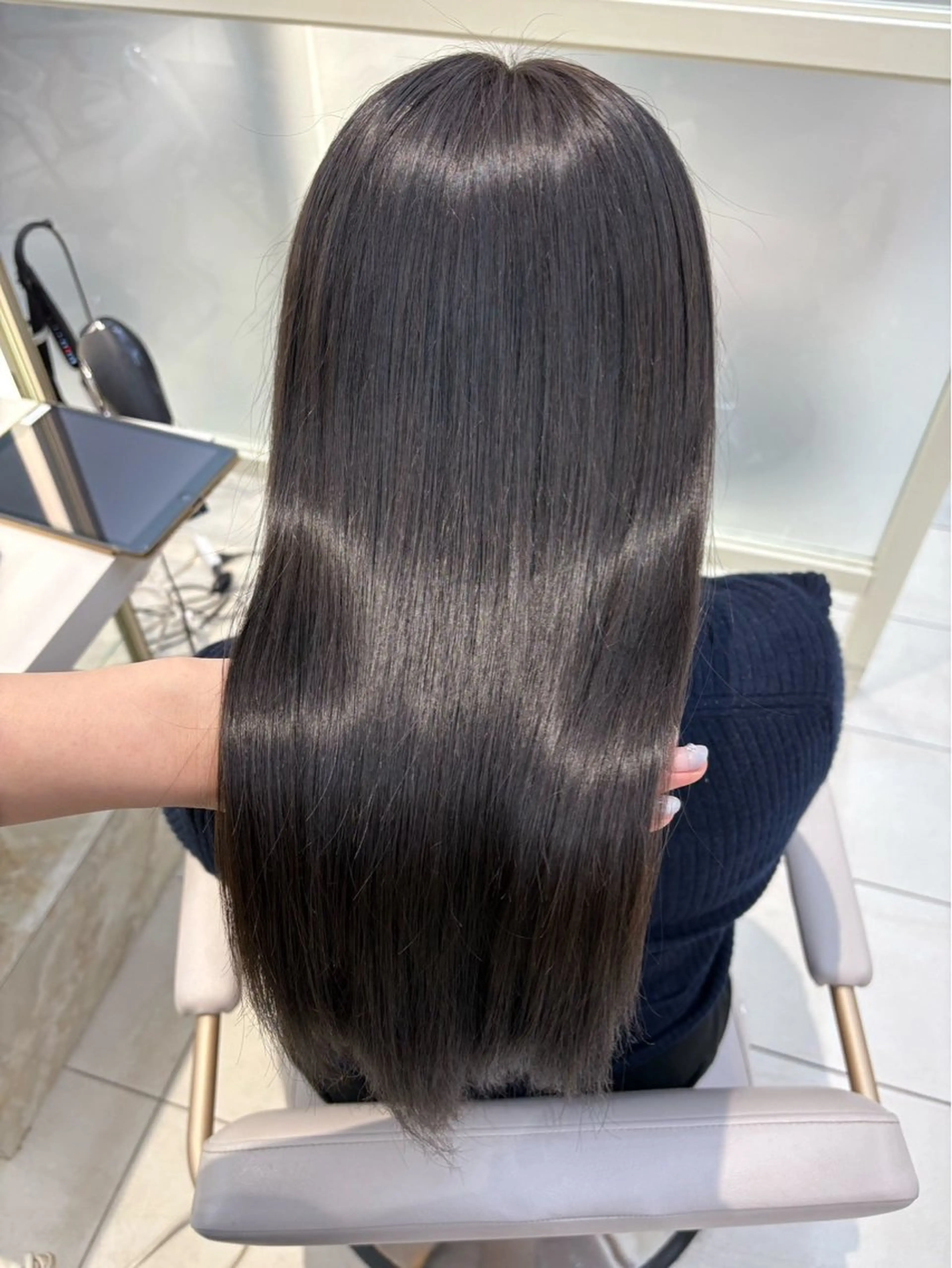 ロング トリートメント 美才治 明華のヘアスタイル