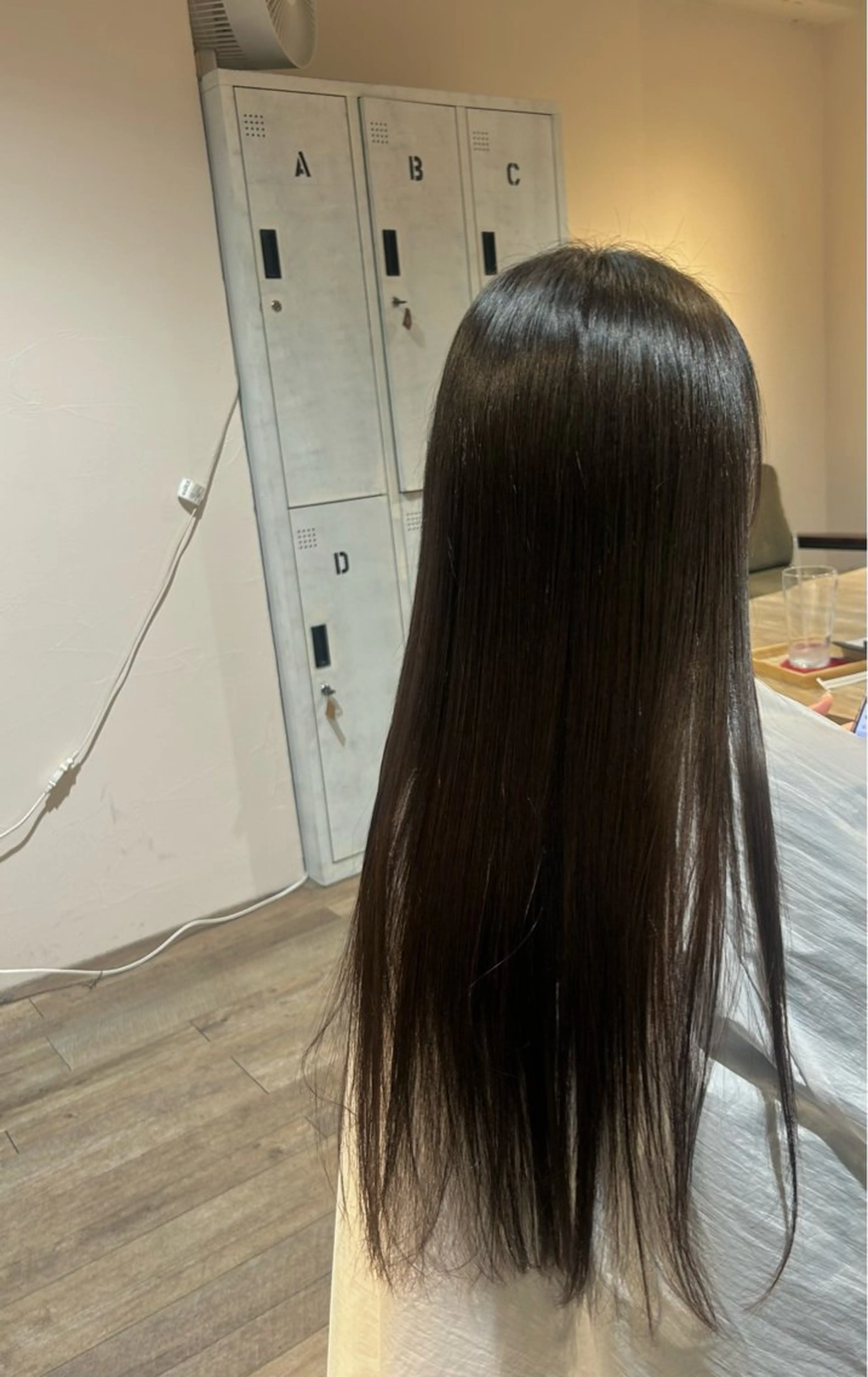 ロング e.m. マヒロのヘアスタイル