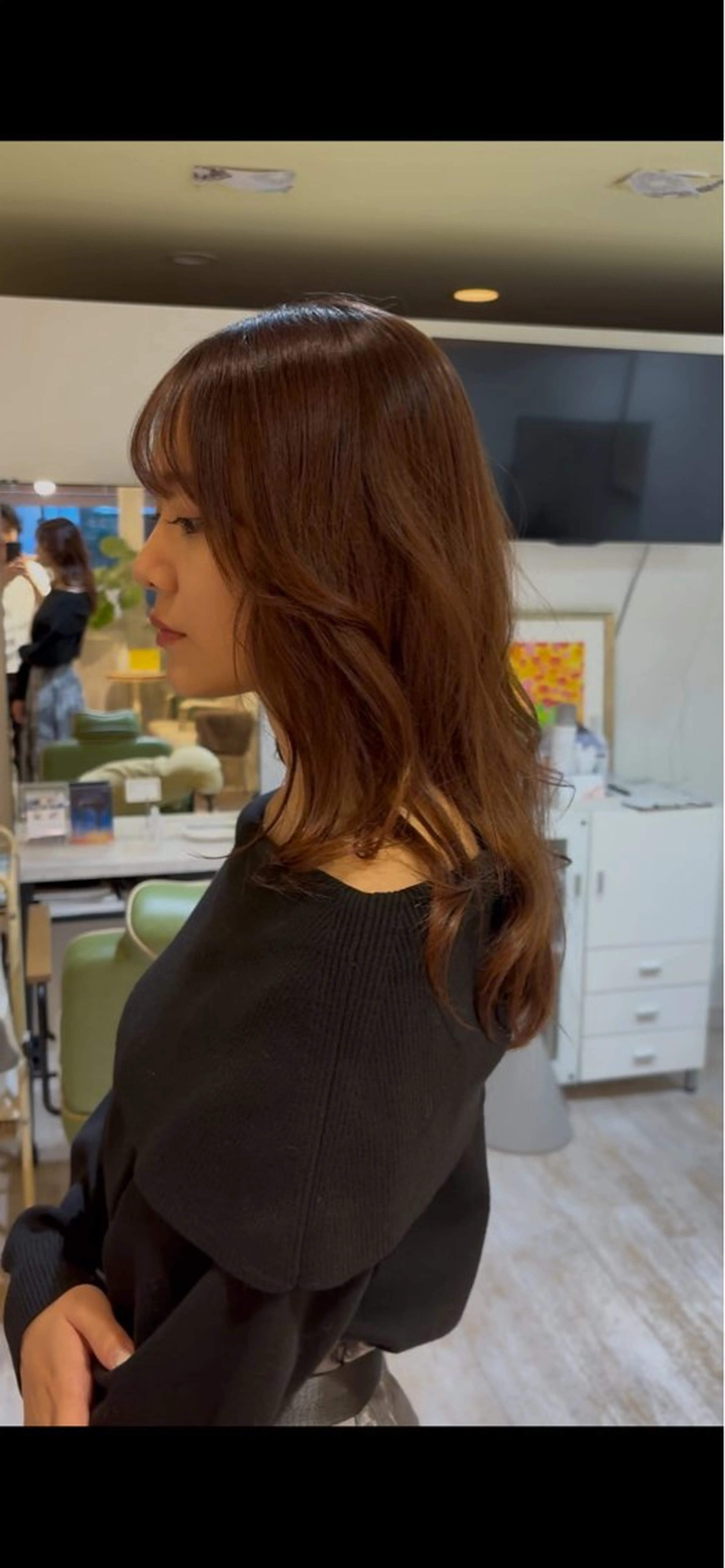 ミディアム 顔まわりレイヤー レイヤーカット レイヤーカット/顔 周りカット/髪質改善のヘアスタイル