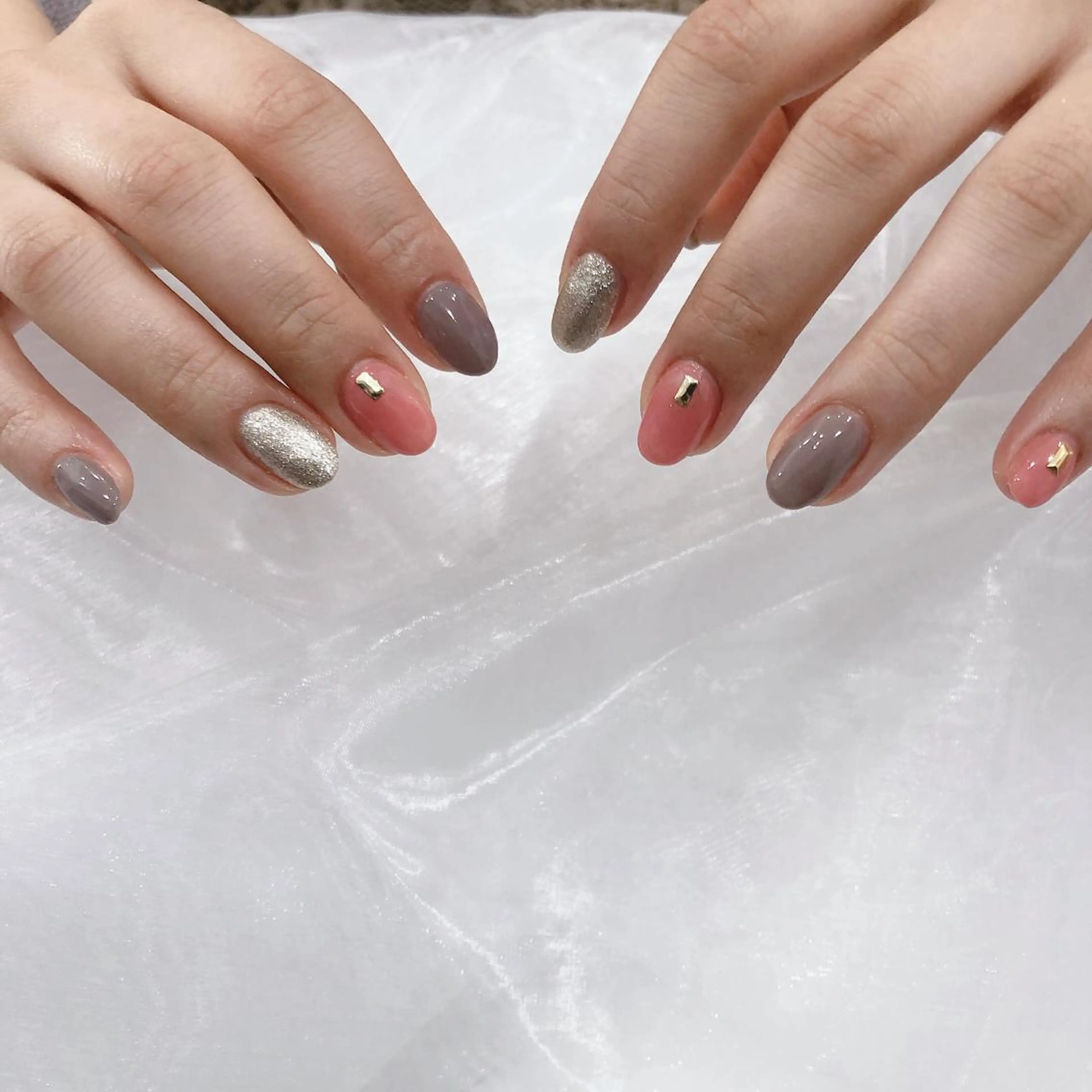 ネイル マツエク・マツパ nail salon GERBERAのネイルデザイン