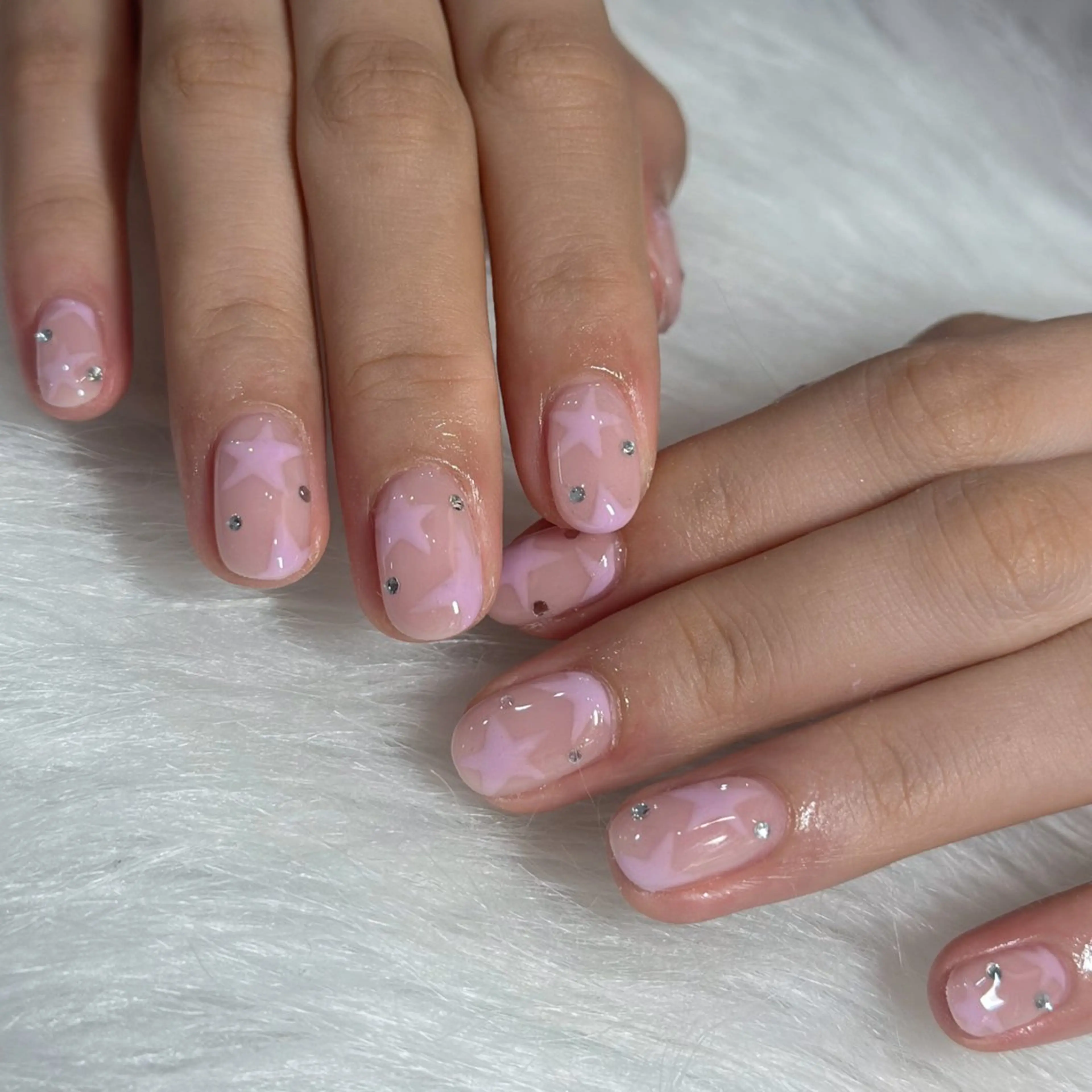 ネイル ハンドネイル フットネイル LAVISH nanamiのネイルデザイン