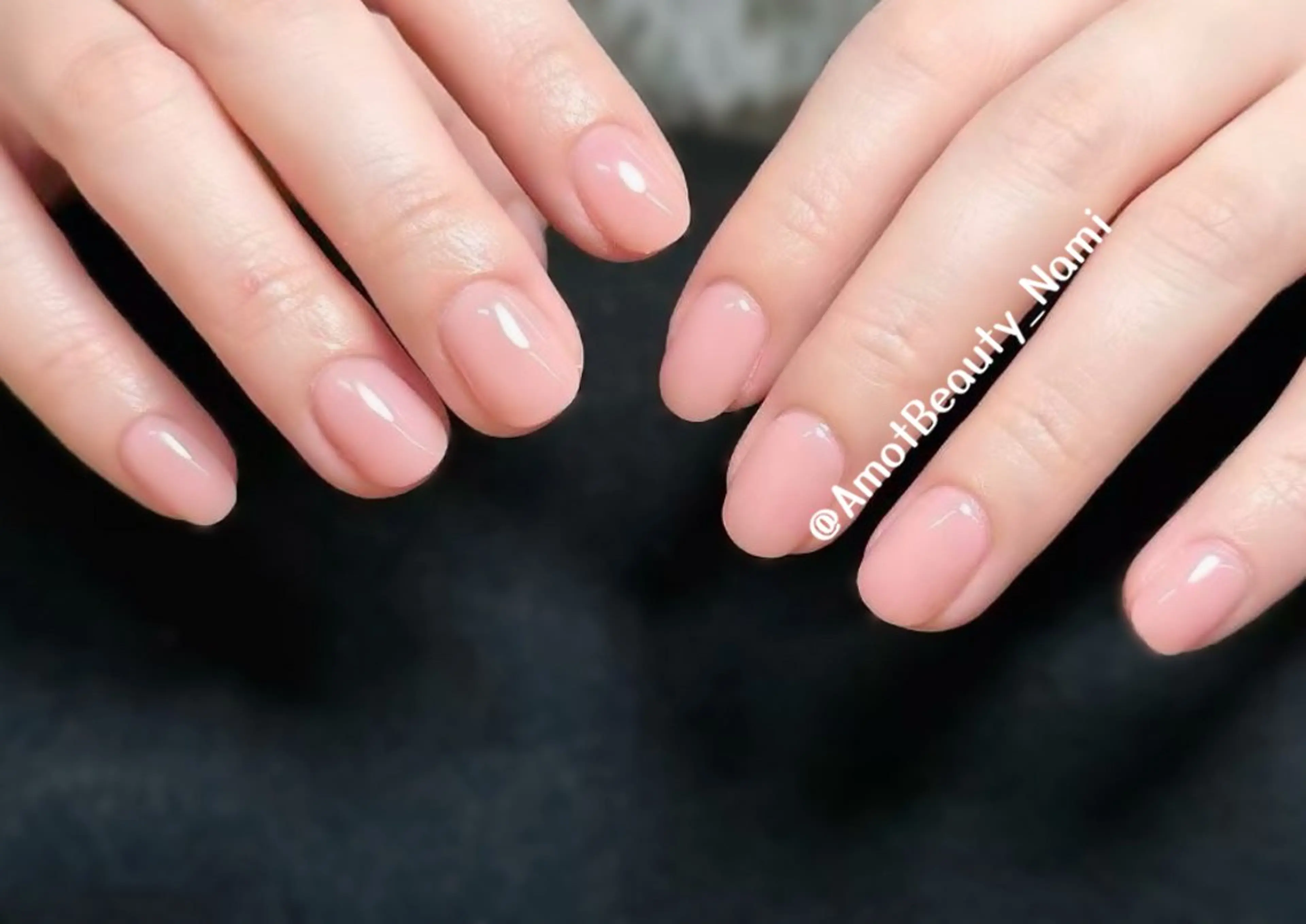 ネイル ハンドネイル Kaka_ パラジェル、長さだしのネイルデザイン