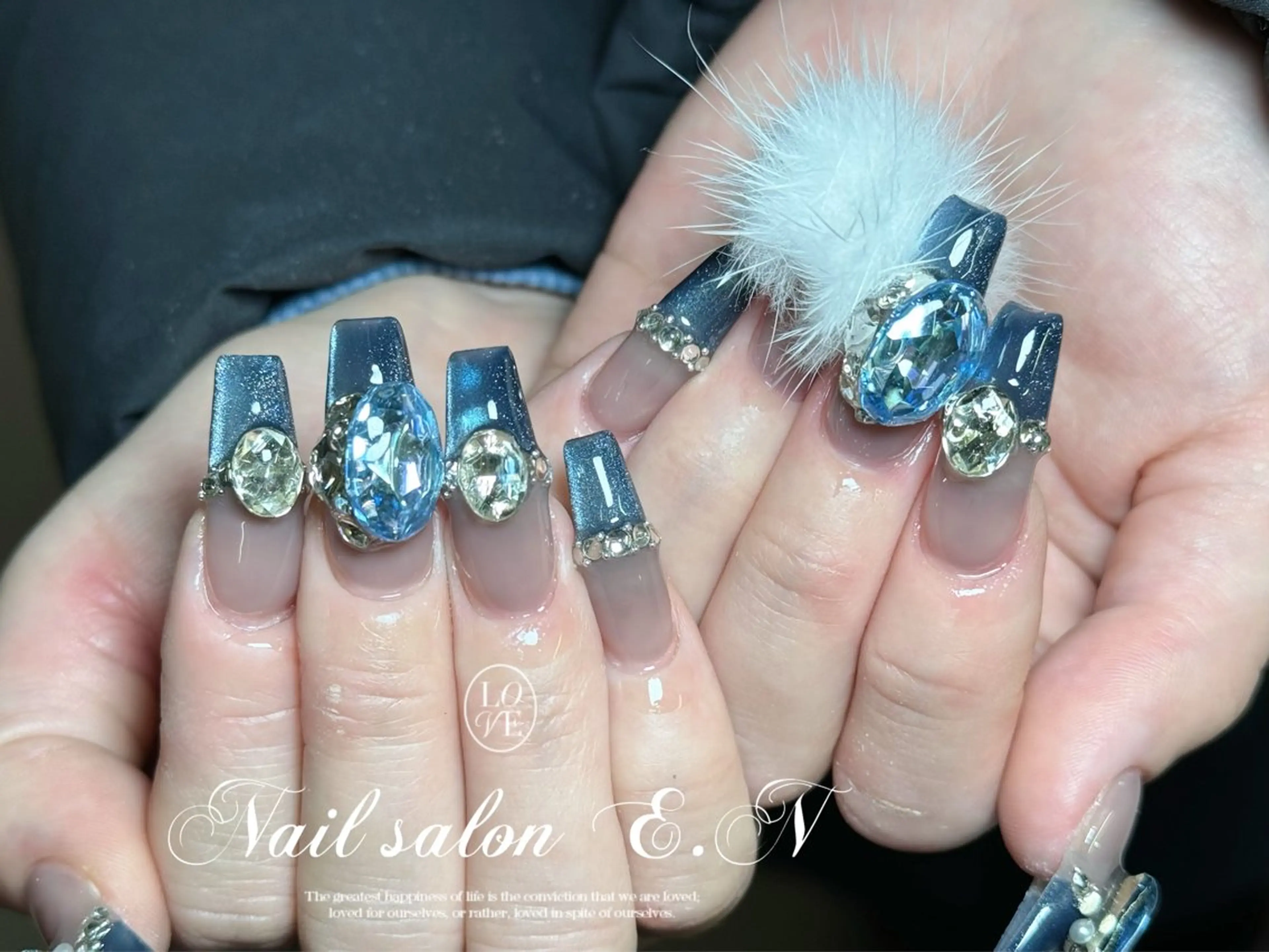 ネイル アートネイル オーロラネイル ブラウン クリアネイル フレンチネイル ハンドネイル E.N🦋 長さ出し/持ち込みのネイルデザイン