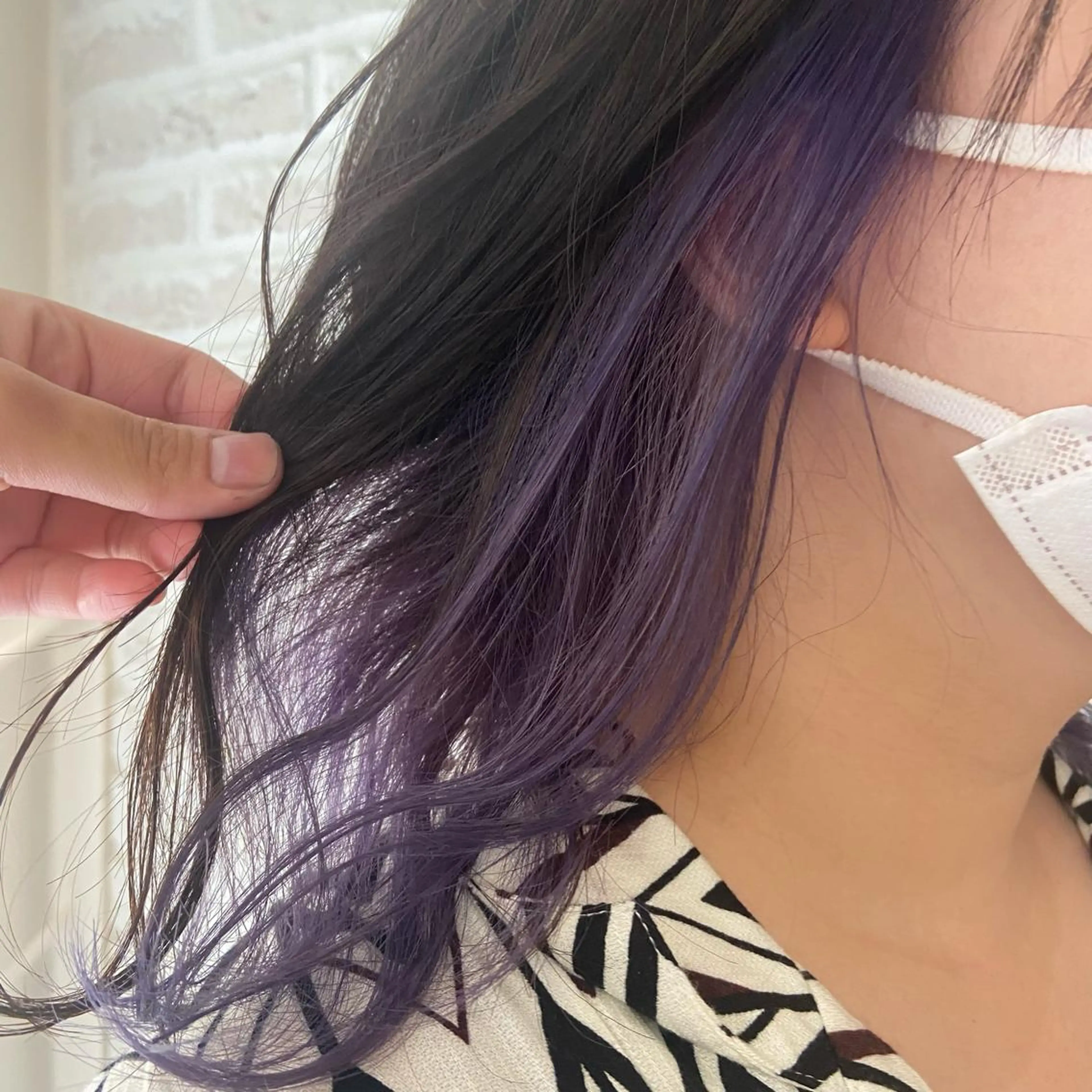 ロング カラー ヘアアレンジ インナーカラー パープルカラー 北岡 慶子 大宮駅西口徒歩3分のヘアスタイル
