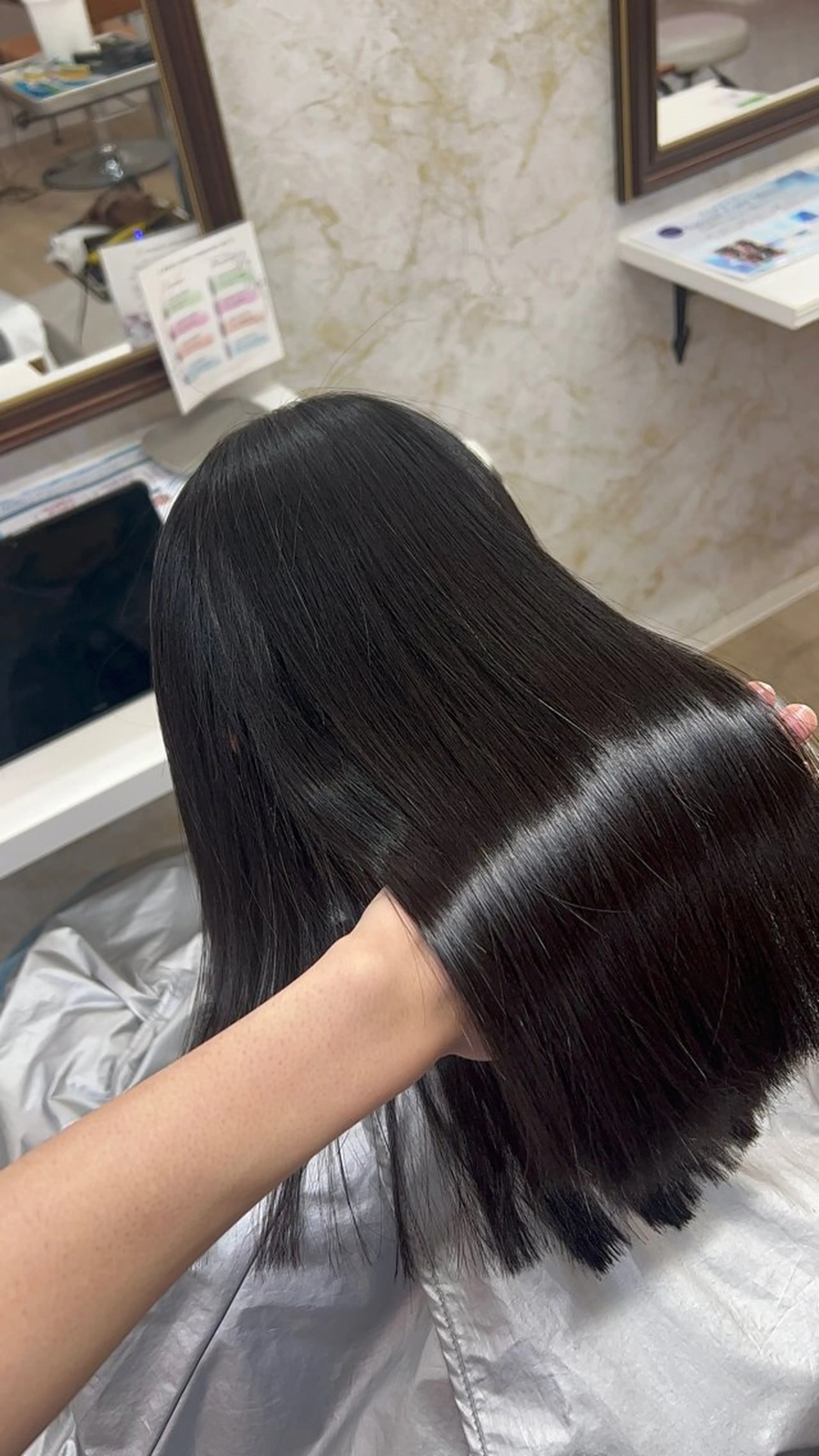 ミディアム 縮毛矯正 髪質改善/ メンズカット・パーマのヘアスタイル