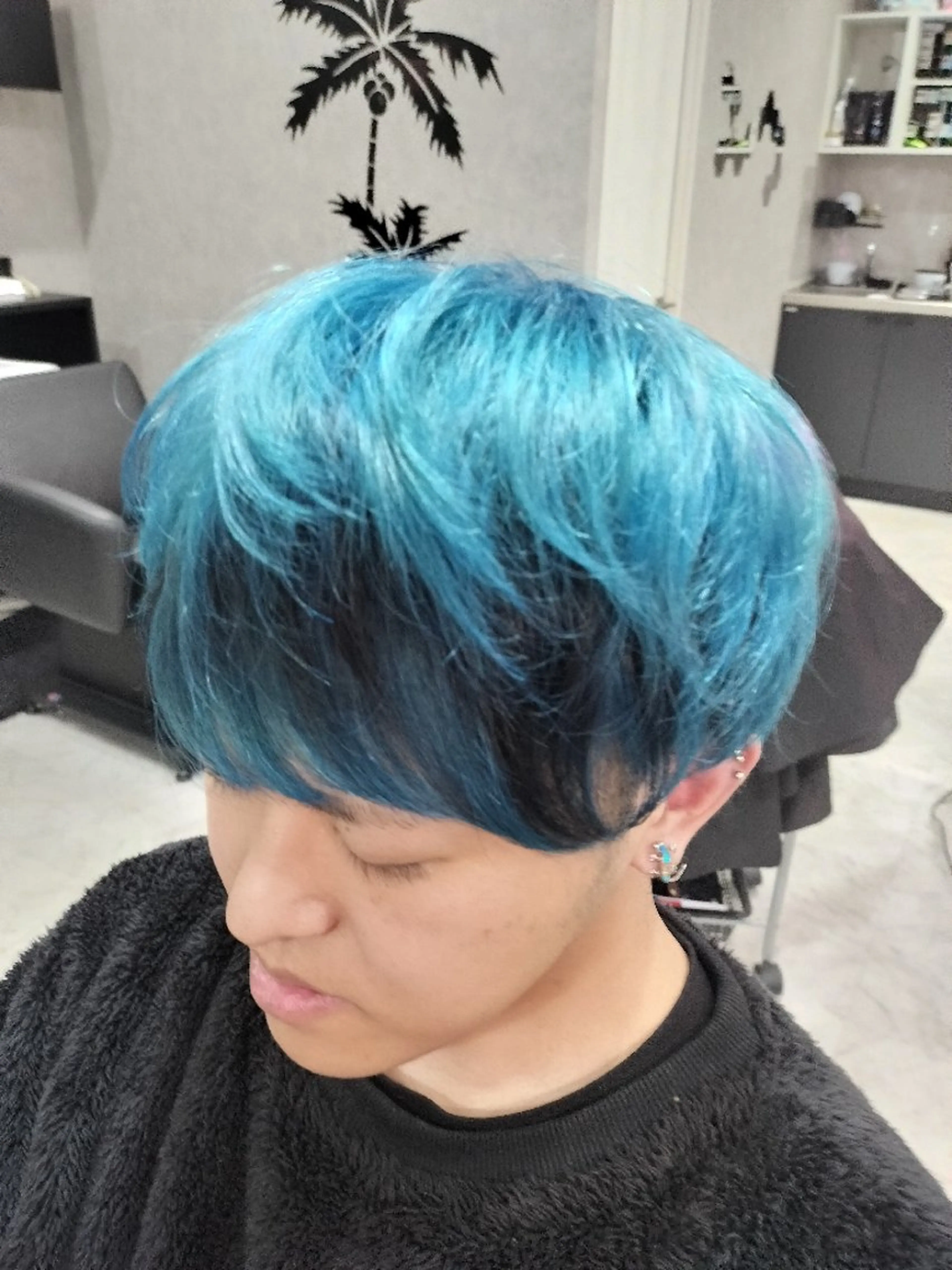 ショート カラー 🦎白井  護🐍のヘアスタイル