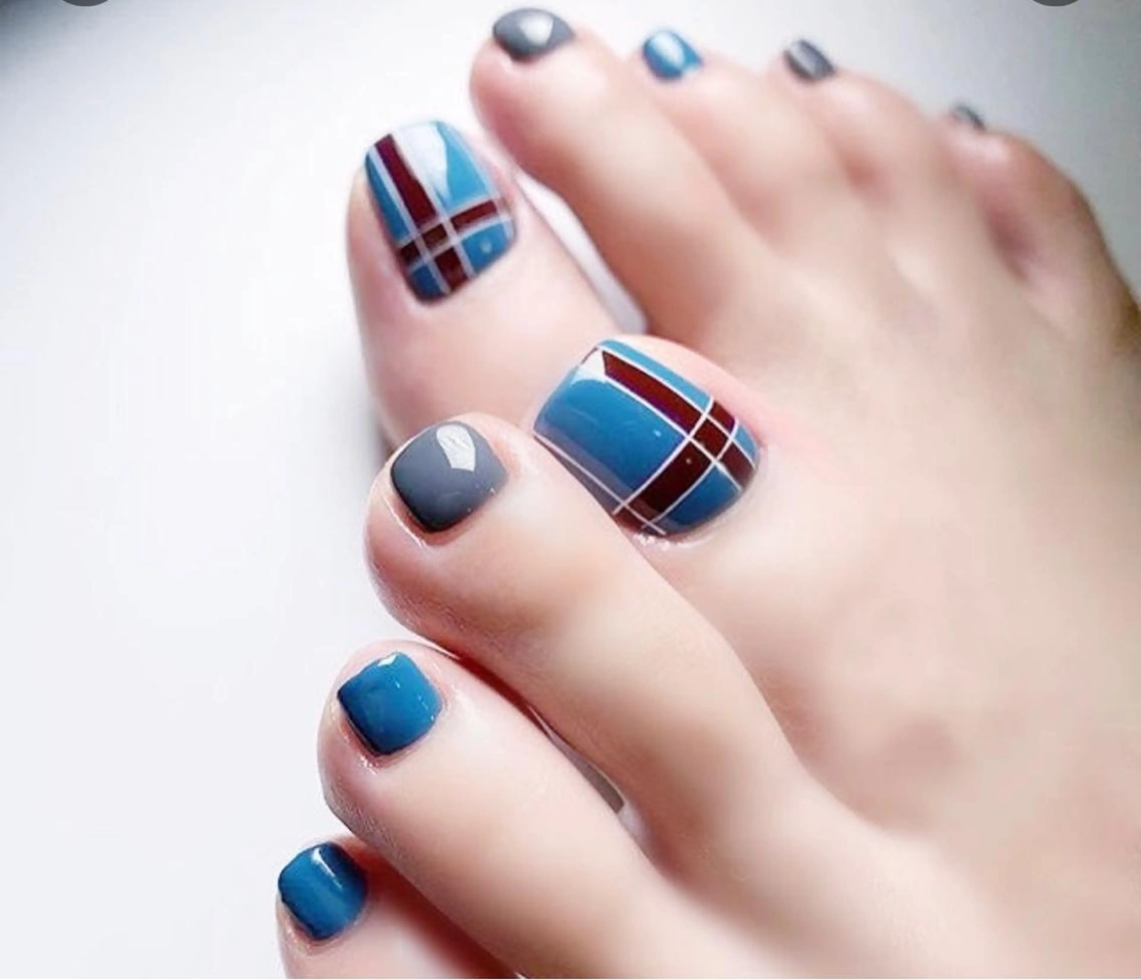 ネイル フットネイル UU Beauty &Nailのネイルデザイン