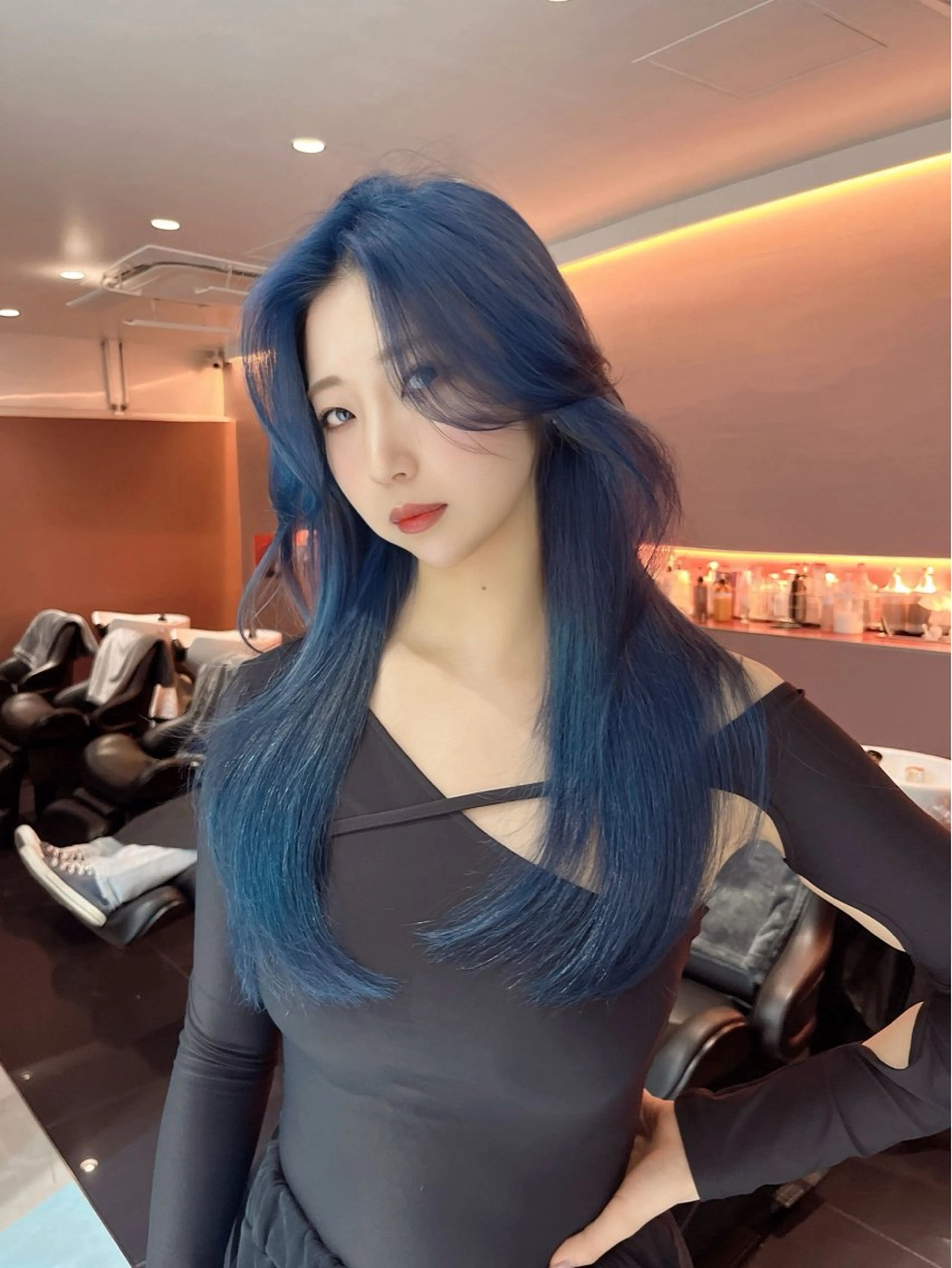 ロング カット ヘアカラー トリートメント 海野翔吾🇨🇳 ワンホンレイヤーのヘアスタイル