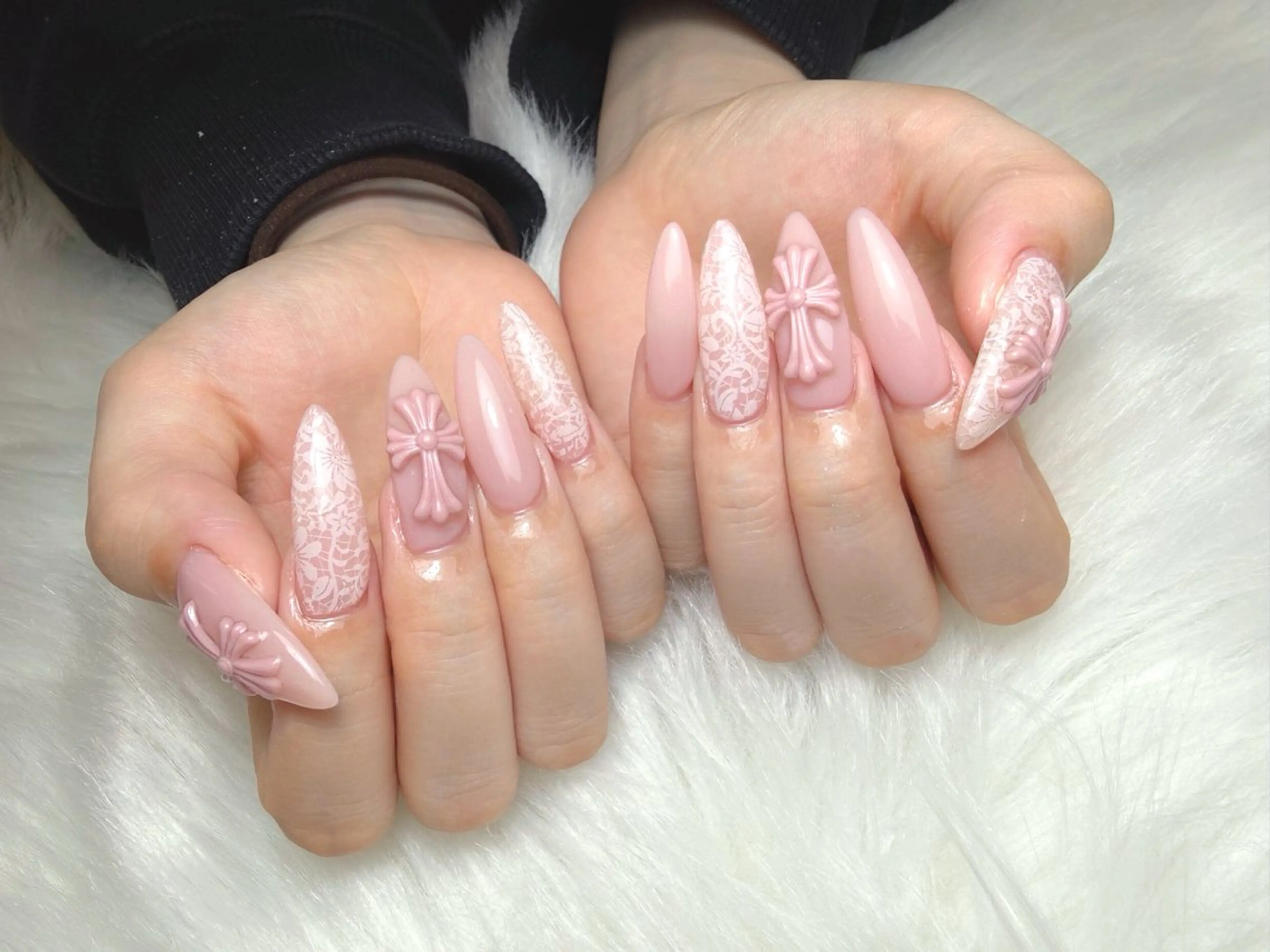 ネイル Li'leaNail AINAのネイルデザイン