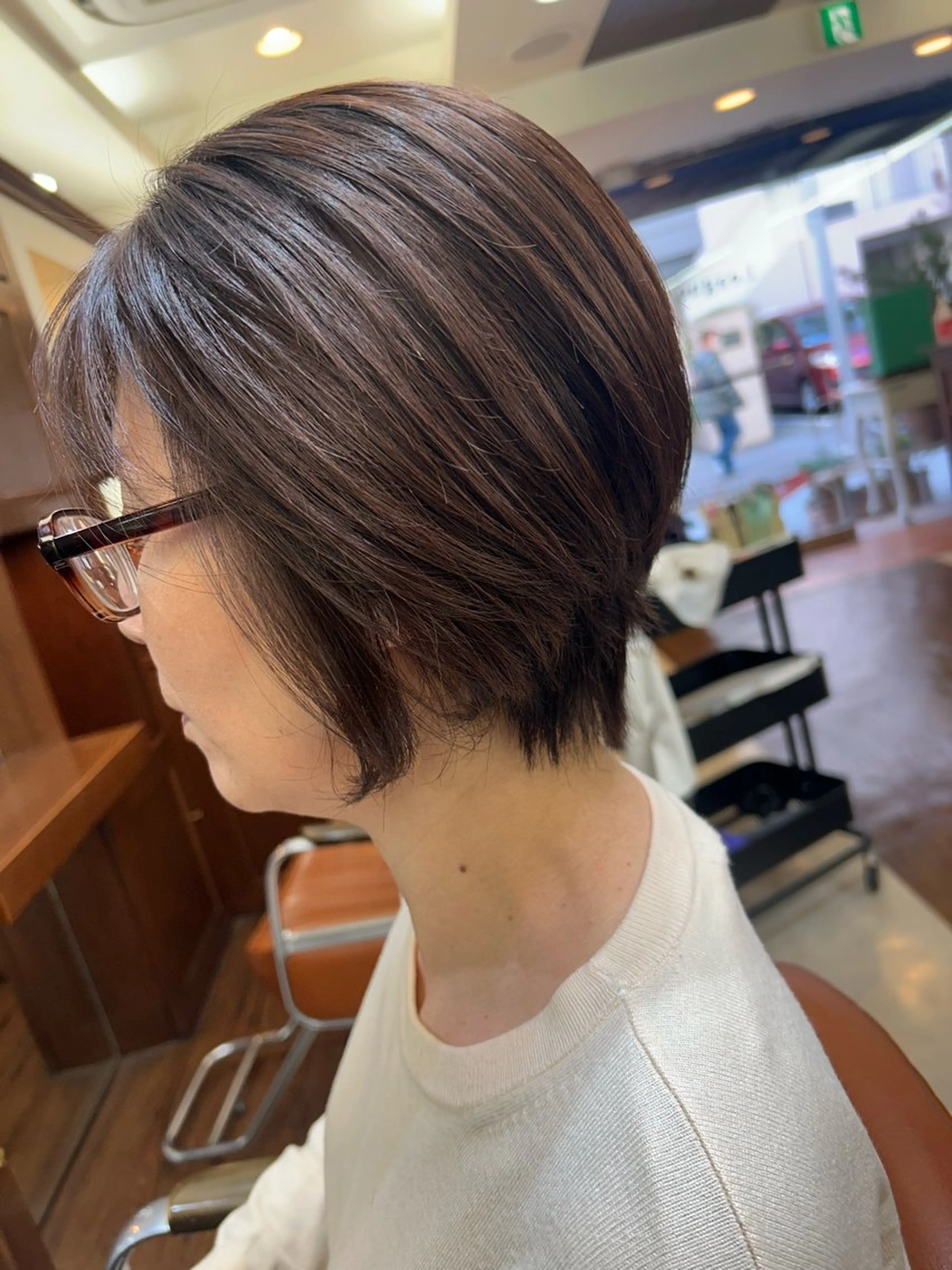 ショート カラー カット ヘアカラー 大八木 美咲のヘアスタイル