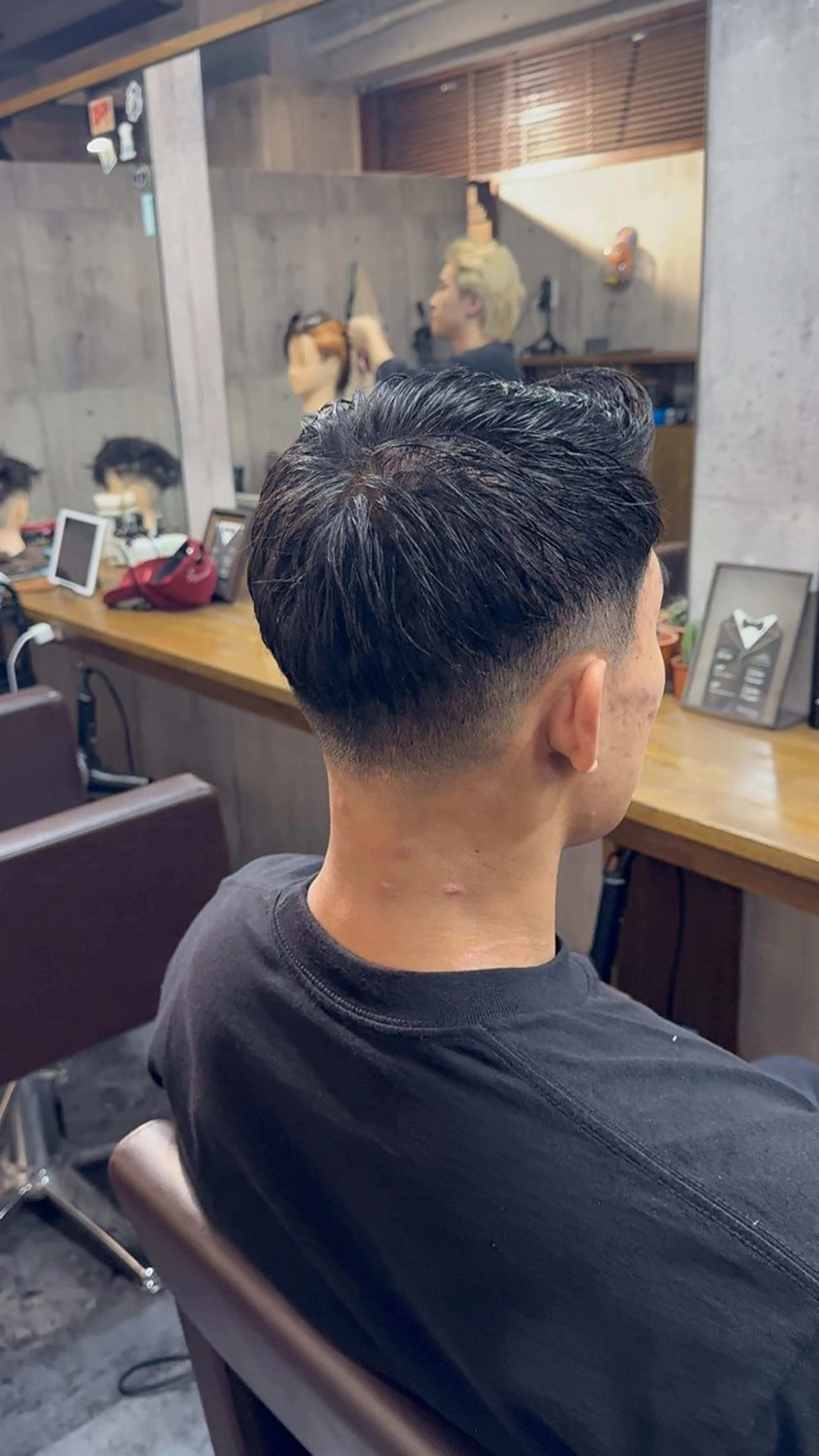 パーマ メンズ フェードカット 川崎 健翔のヘアスタイル