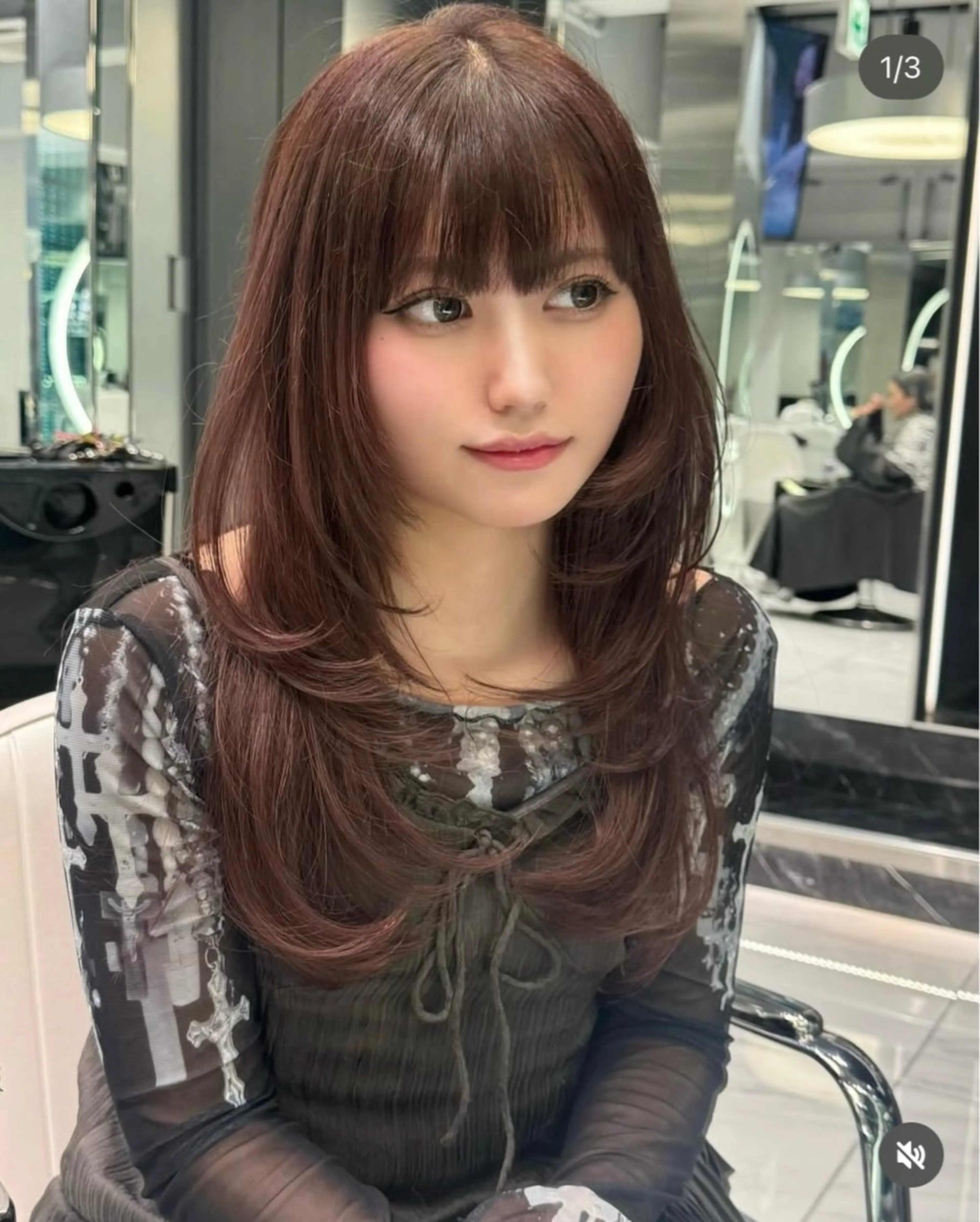 セミロング レイヤーカット 中島 雄斗のヘアスタイル