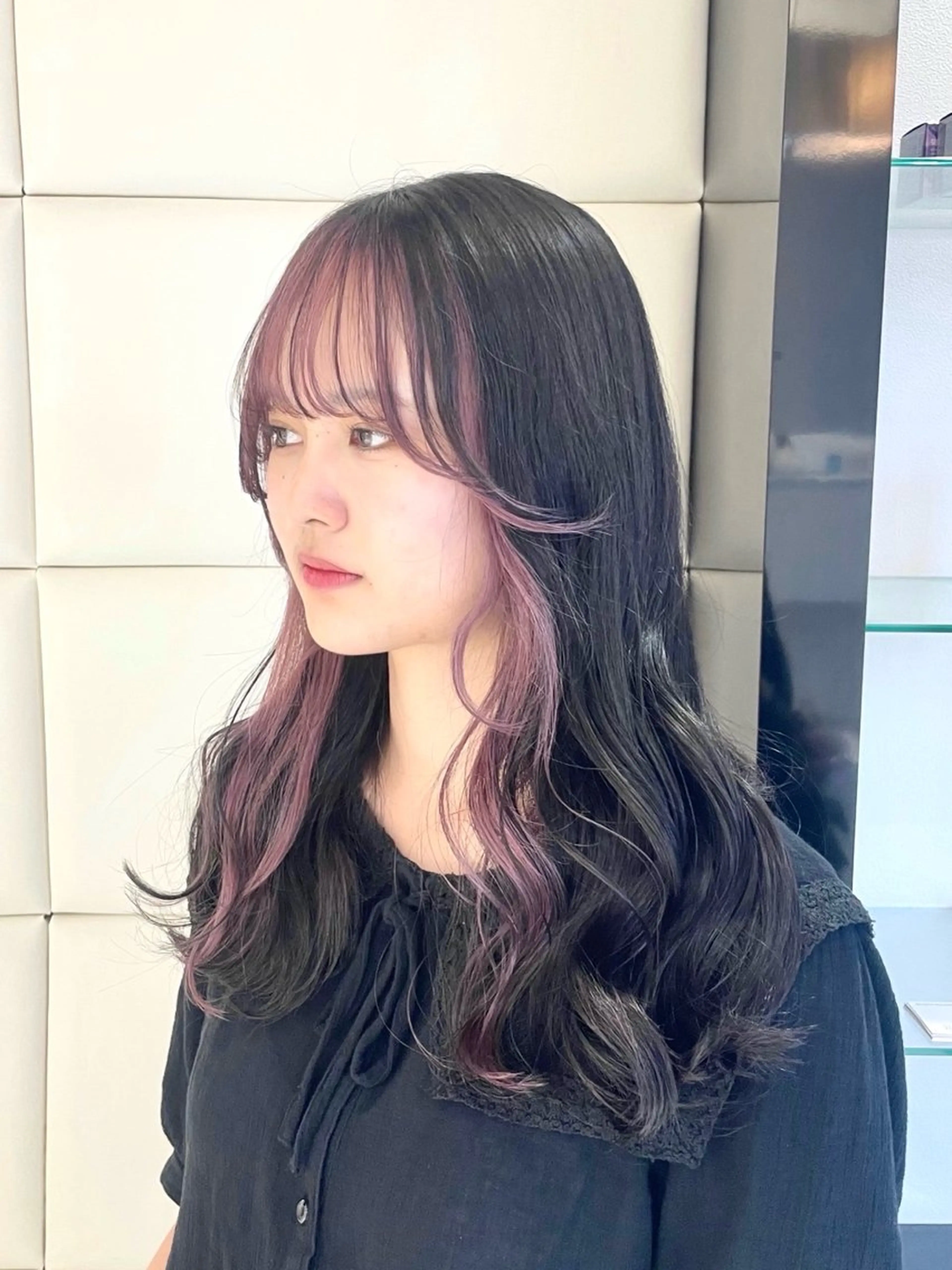 ロング カラー ブリーチ デザインカラー カット ヘアカラー トリートメント 雰囲気引き出す ✨大人レディのヘアスタイル