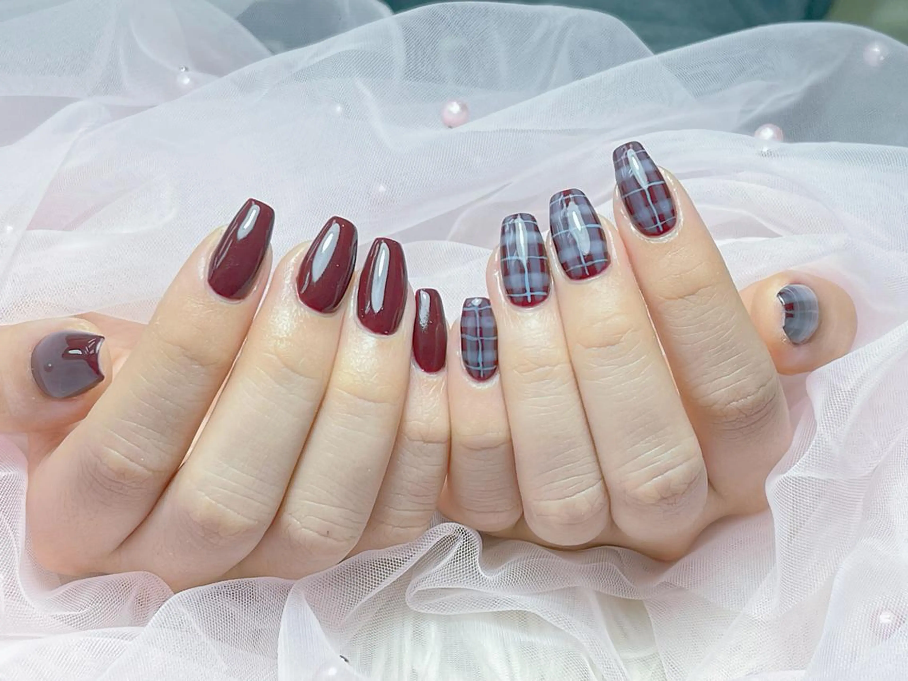 メンズ ネイル メンズ韓国風 アートネイル フレンチネイル ジェルネイル キラキラネイル Bloom kabukiのネイルデザイン