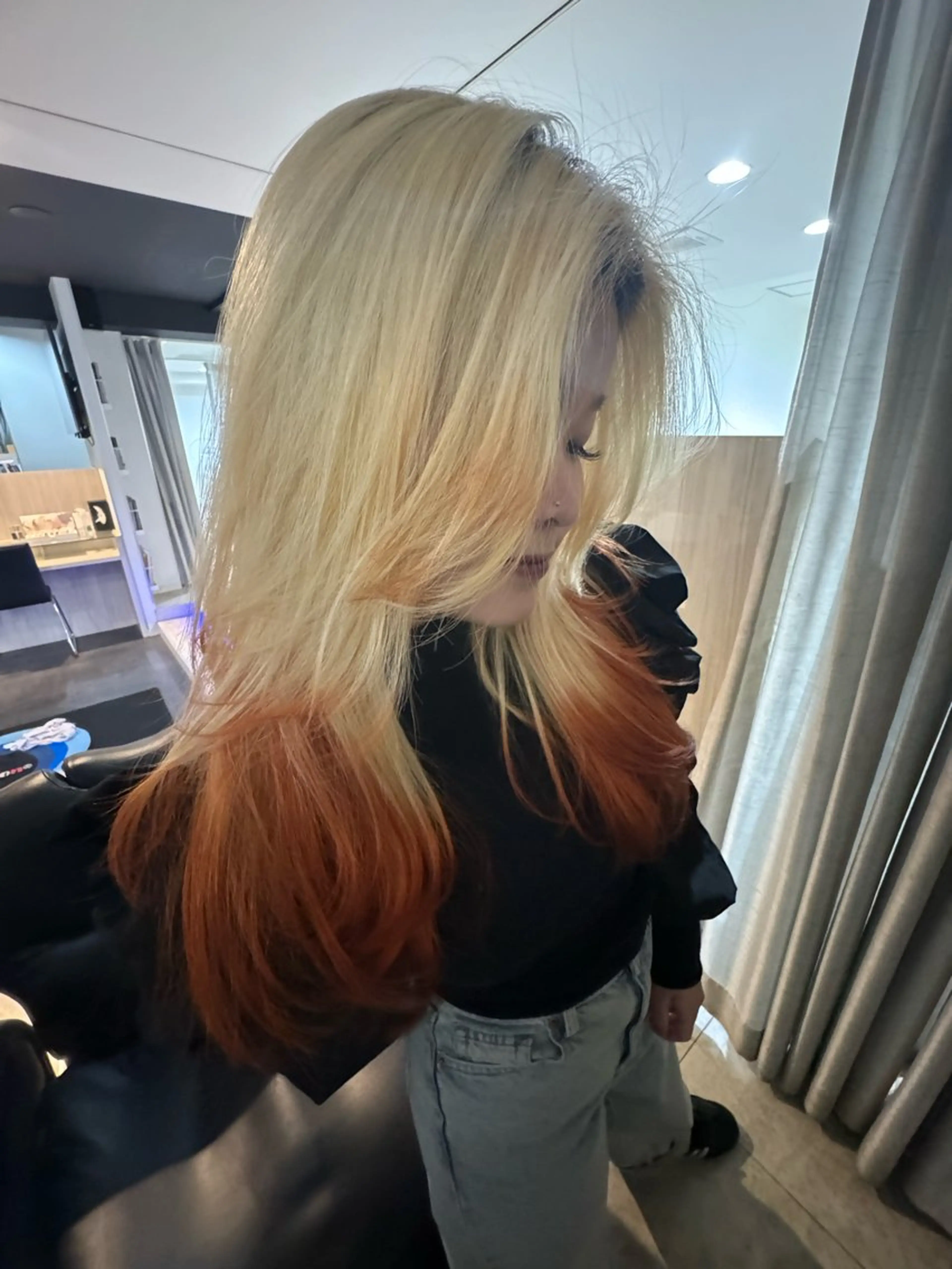 ロング 呉屋 愛音のヘアスタイル