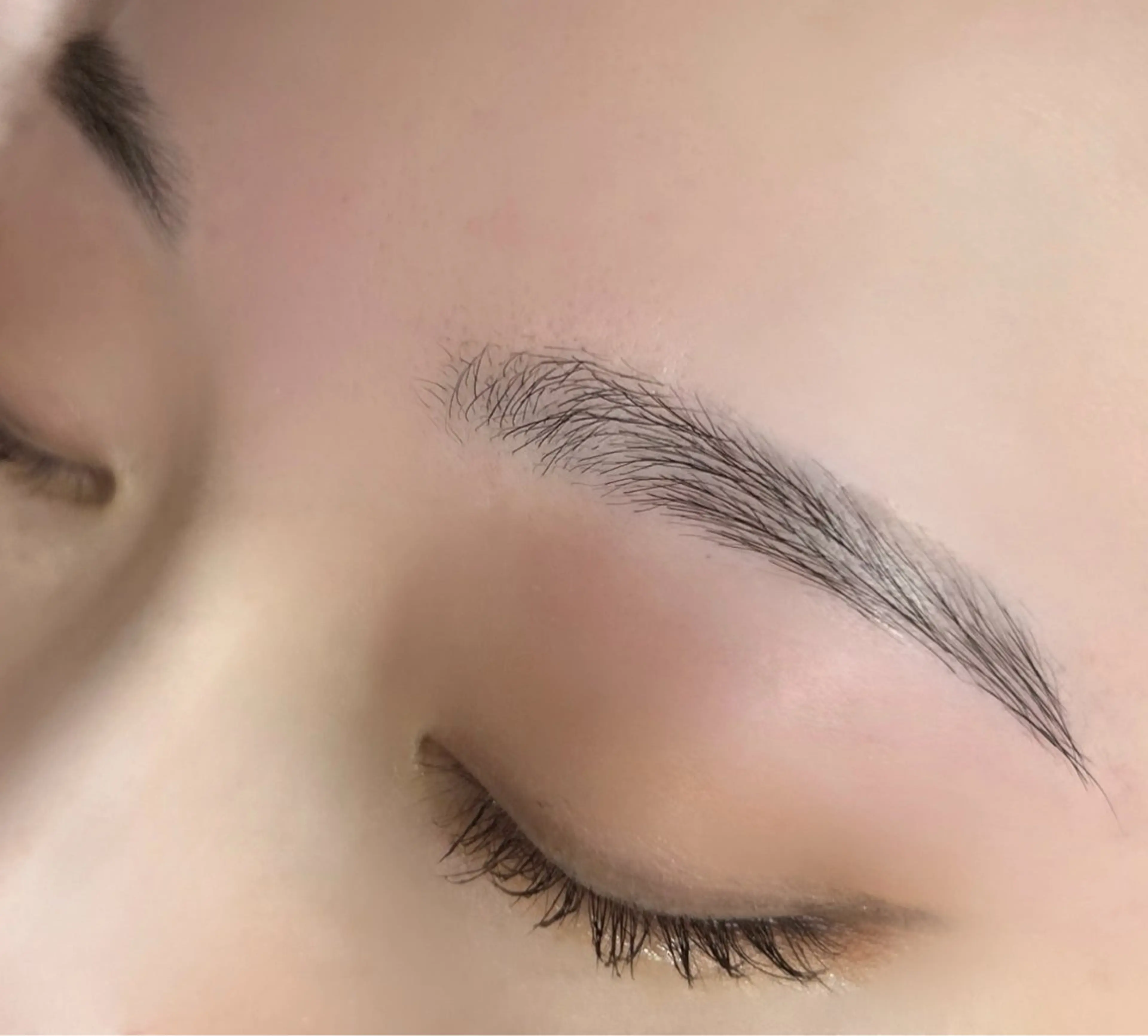 アイブロウ Dia Lily.栄 sonokaのマツエク・マツパデザイン