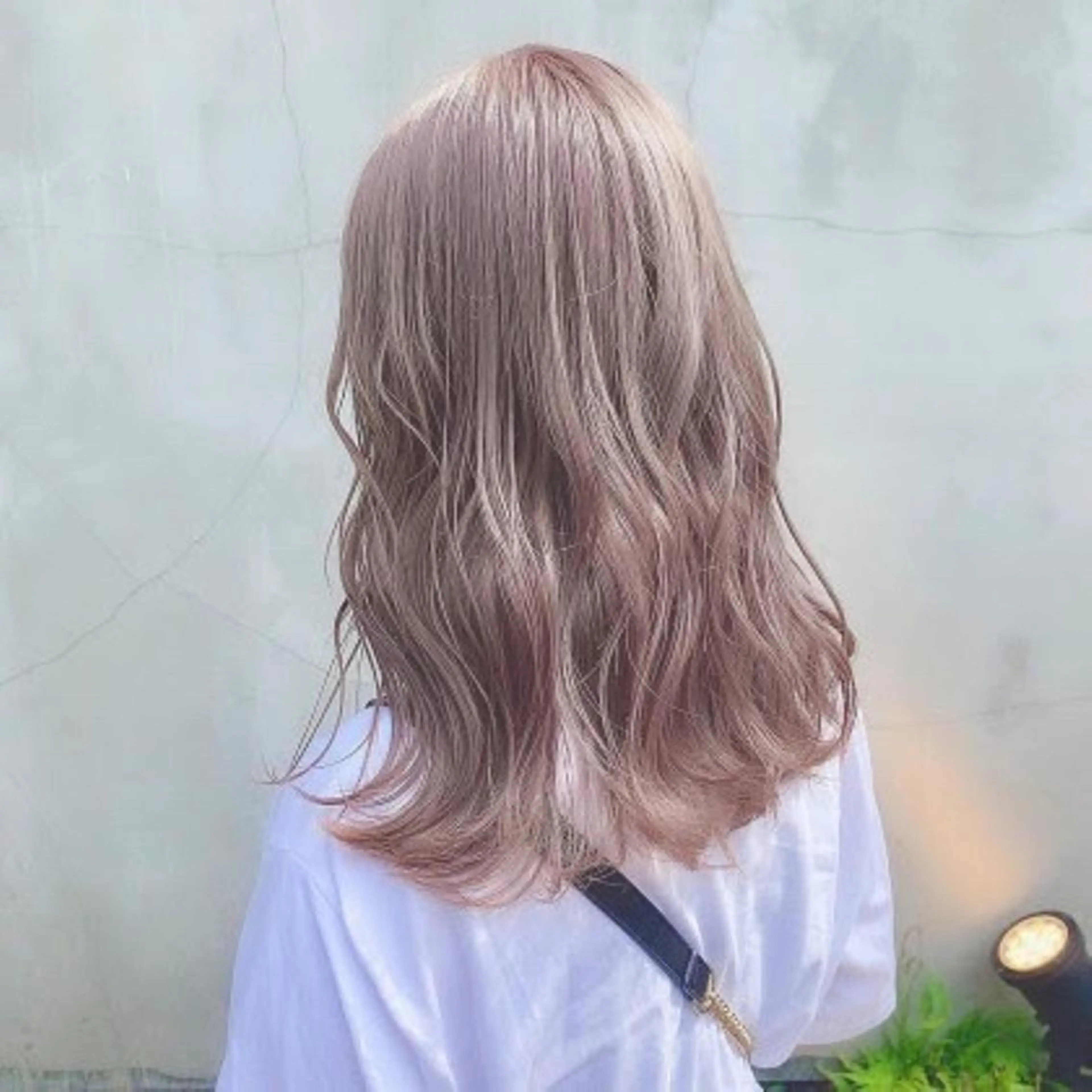 ミディアム カラー ヘアカラー ハイトーン/ MANA♡のヘアスタイル