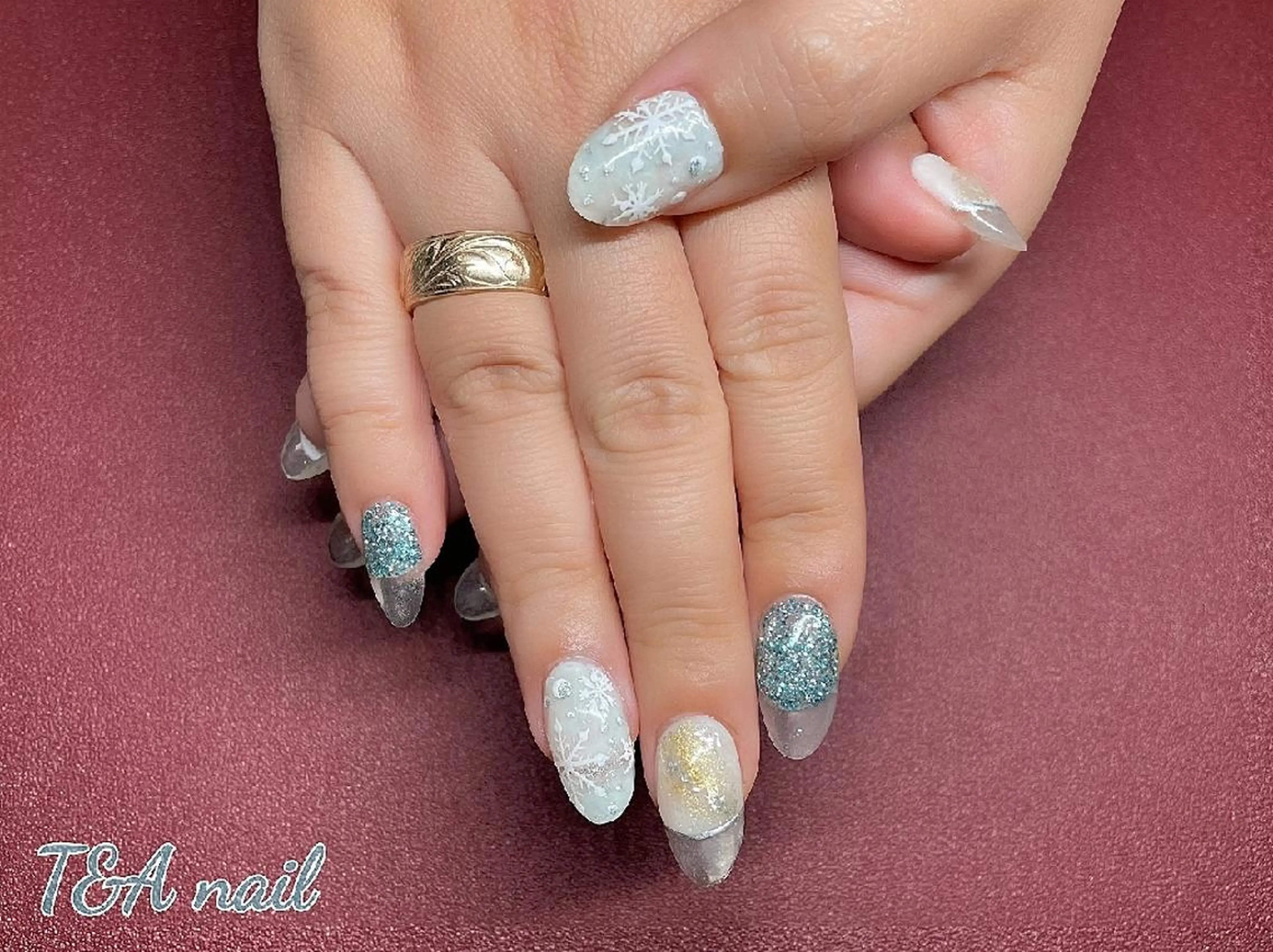 セミロング ネイル クリアネイル 長さ出し フレンチネイル ジェルネイル キラキラネイル ハンドネイル T&A nailのネイルデザイン