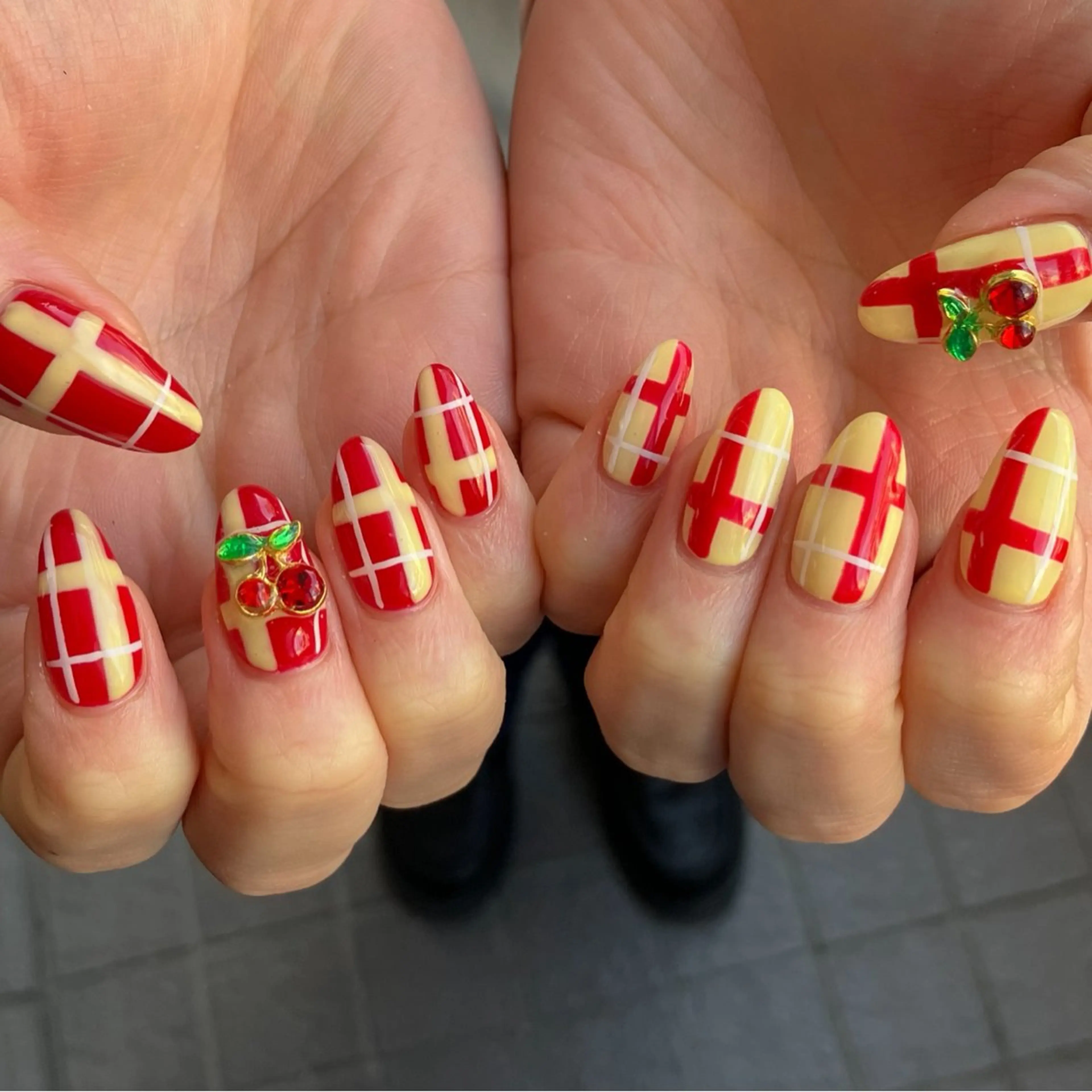 ネイル MeliMellow mayaのネイルデザイン