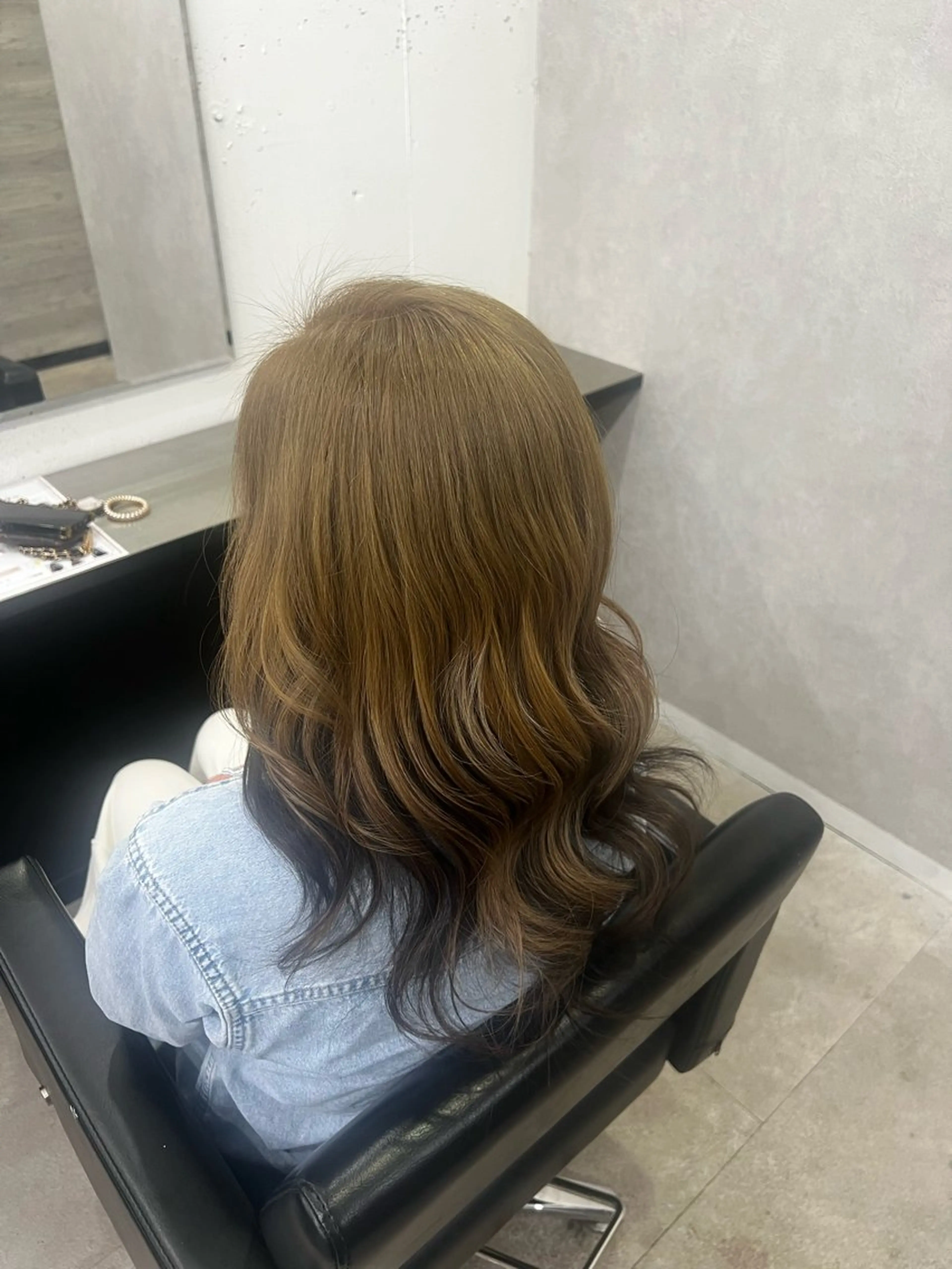 セミロング ANNA 🦋‪‎🤍のヘアスタイル