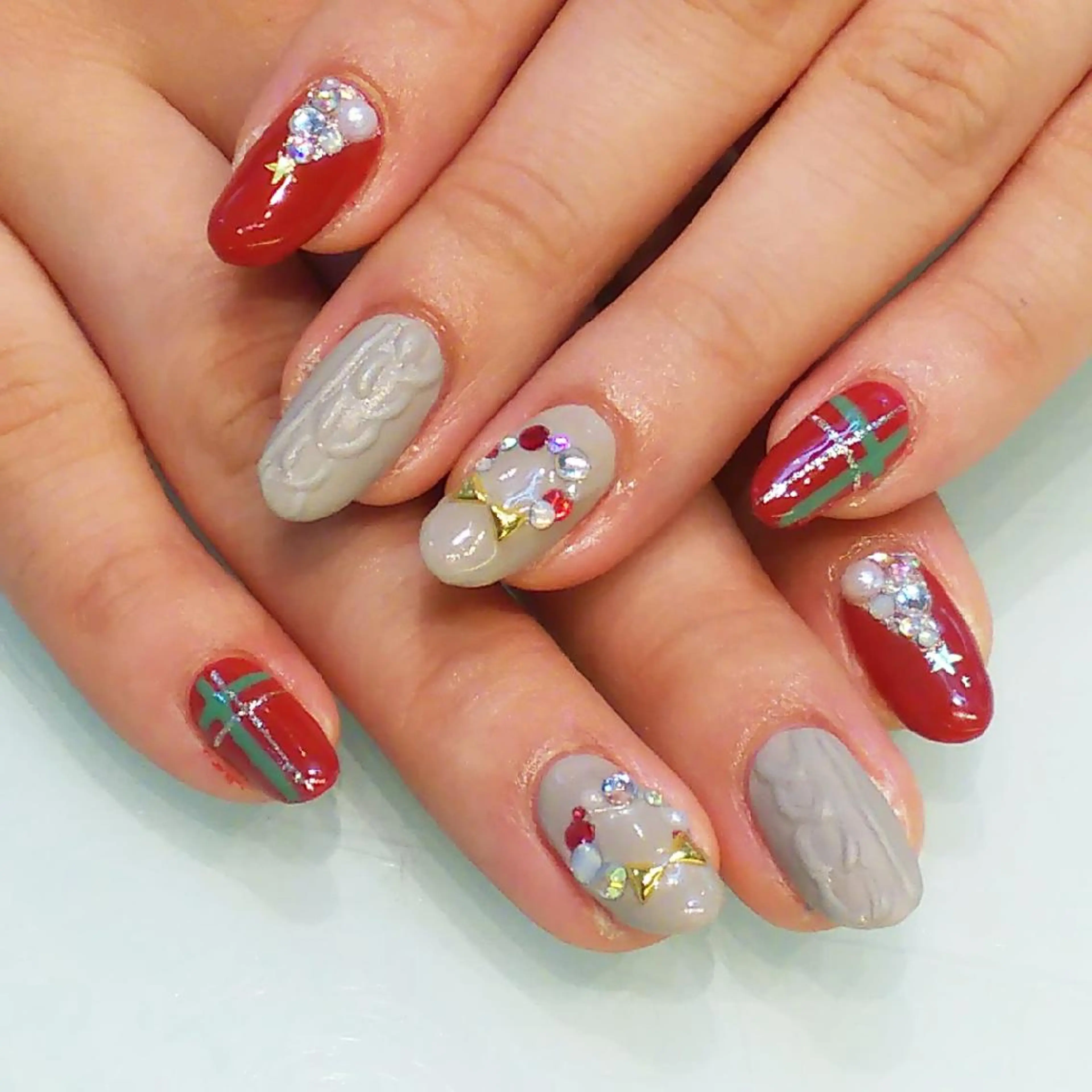 ネイル 小向 琴絵のネイルデザイン