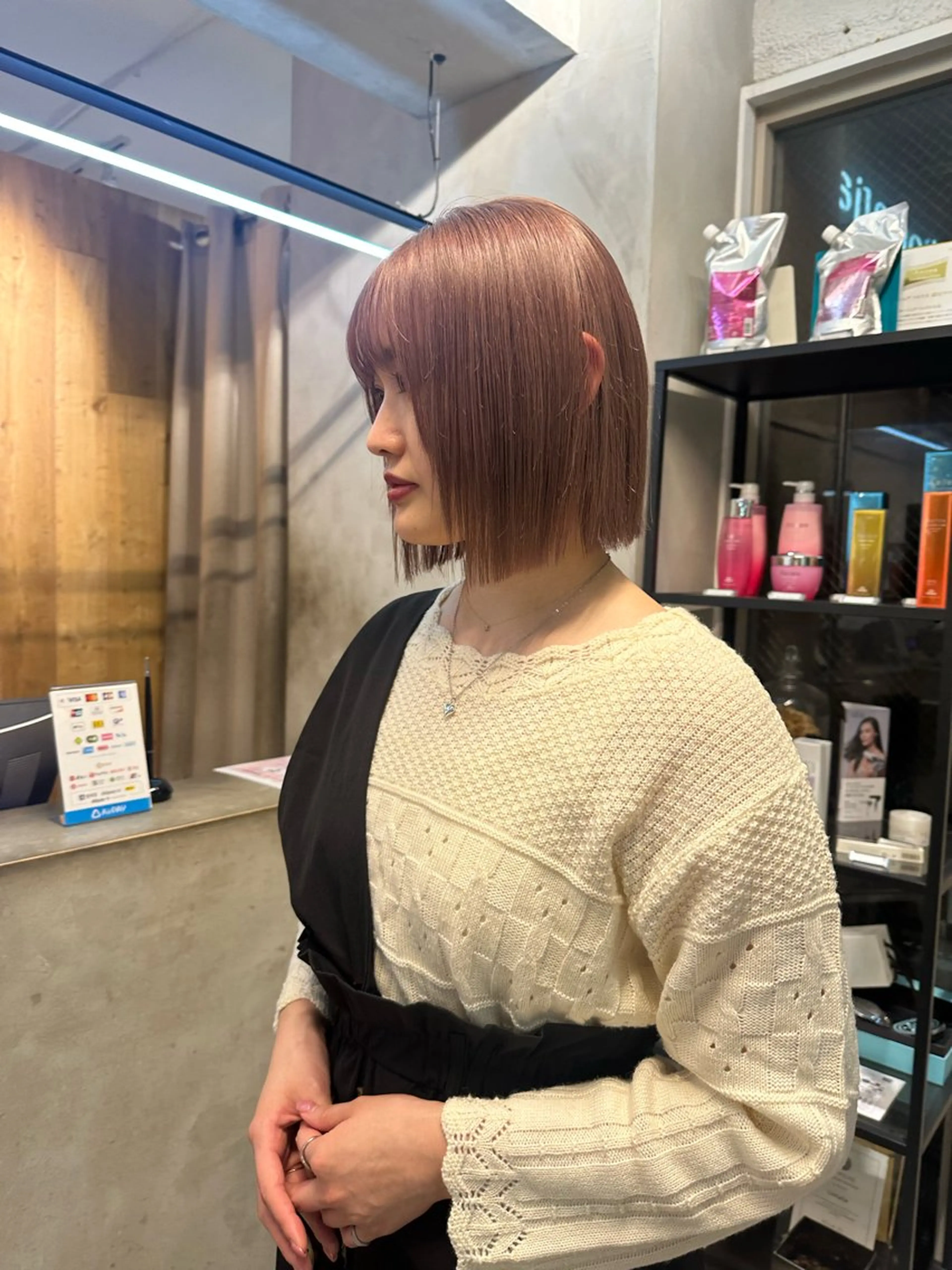 ショート カラー ベージュカラー ラベンダーカラー ピンクカラー REINA☁️透明感 カラー/ぷつっと♡のヘアスタイル