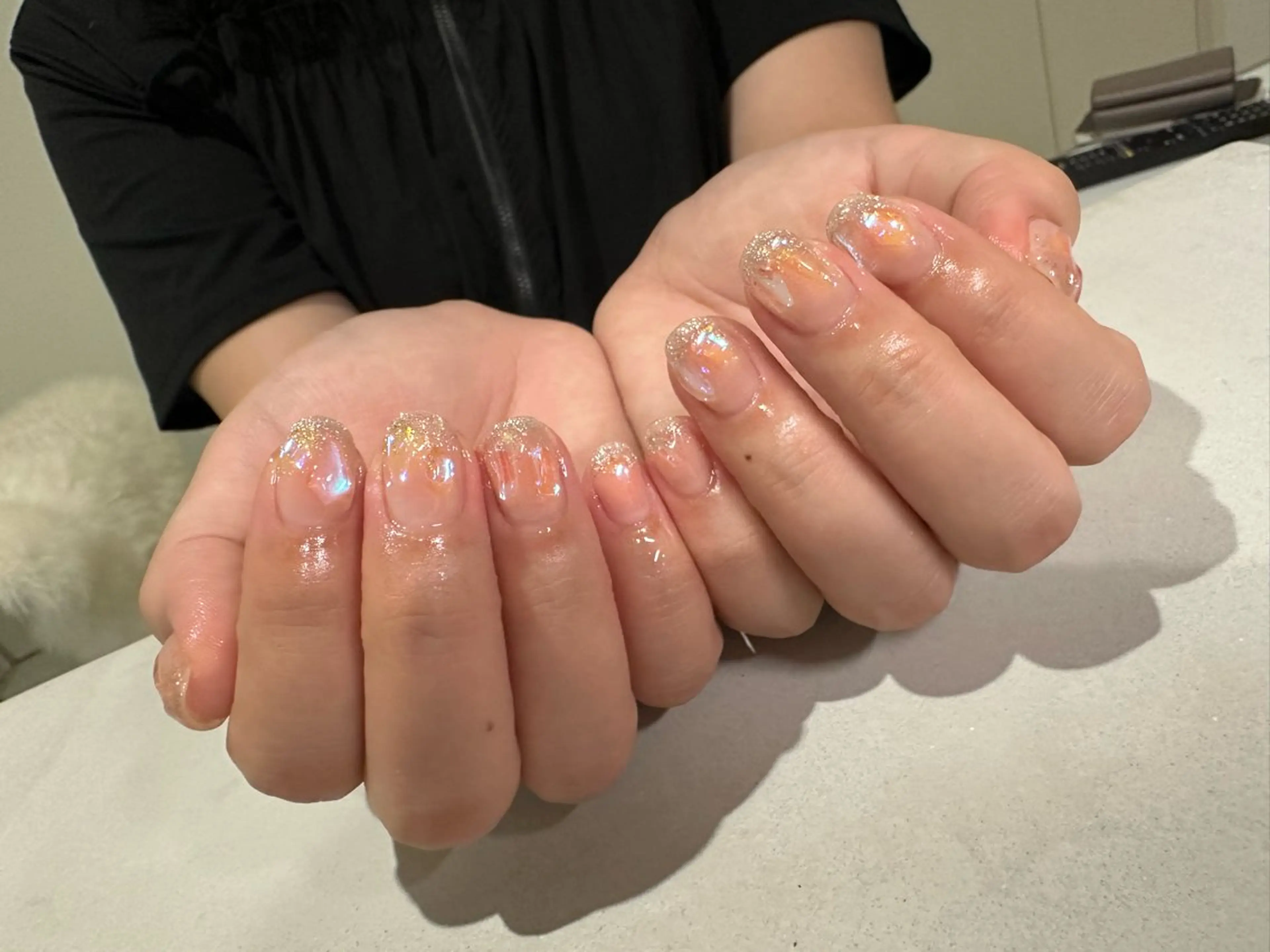 ネイル オーロラネイル チークネイル ストーンネイル ハンドネイル ハンドケア num-fi Aiのネイルデザイン