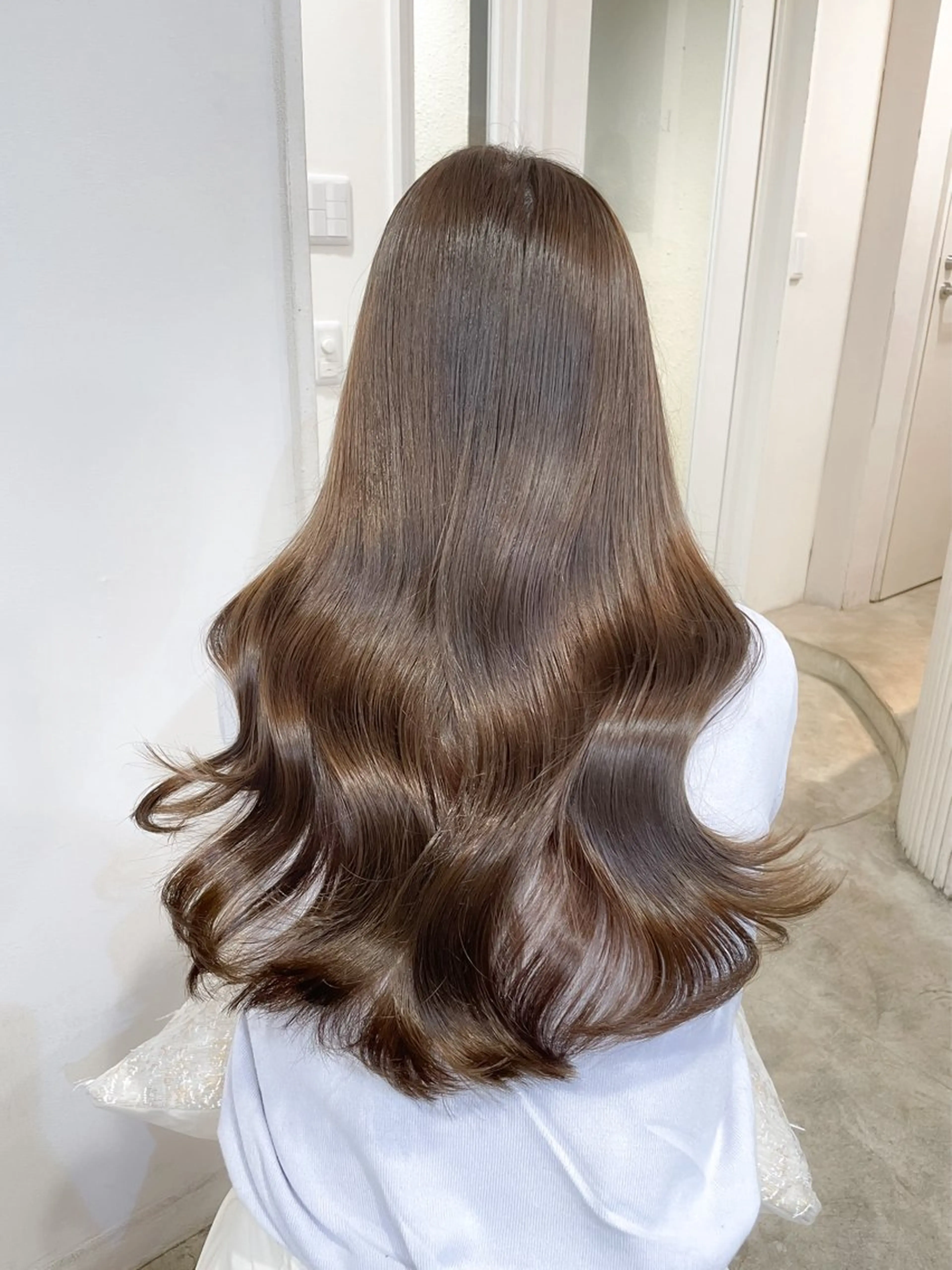 ロング カラー バレイヤージュ ベージュカラー ブリーチ ケアブリーチ ダブルカラー カット ヘアカラー ミディアム/顔周り/ ベージュ🌼mayuのヘアスタイル