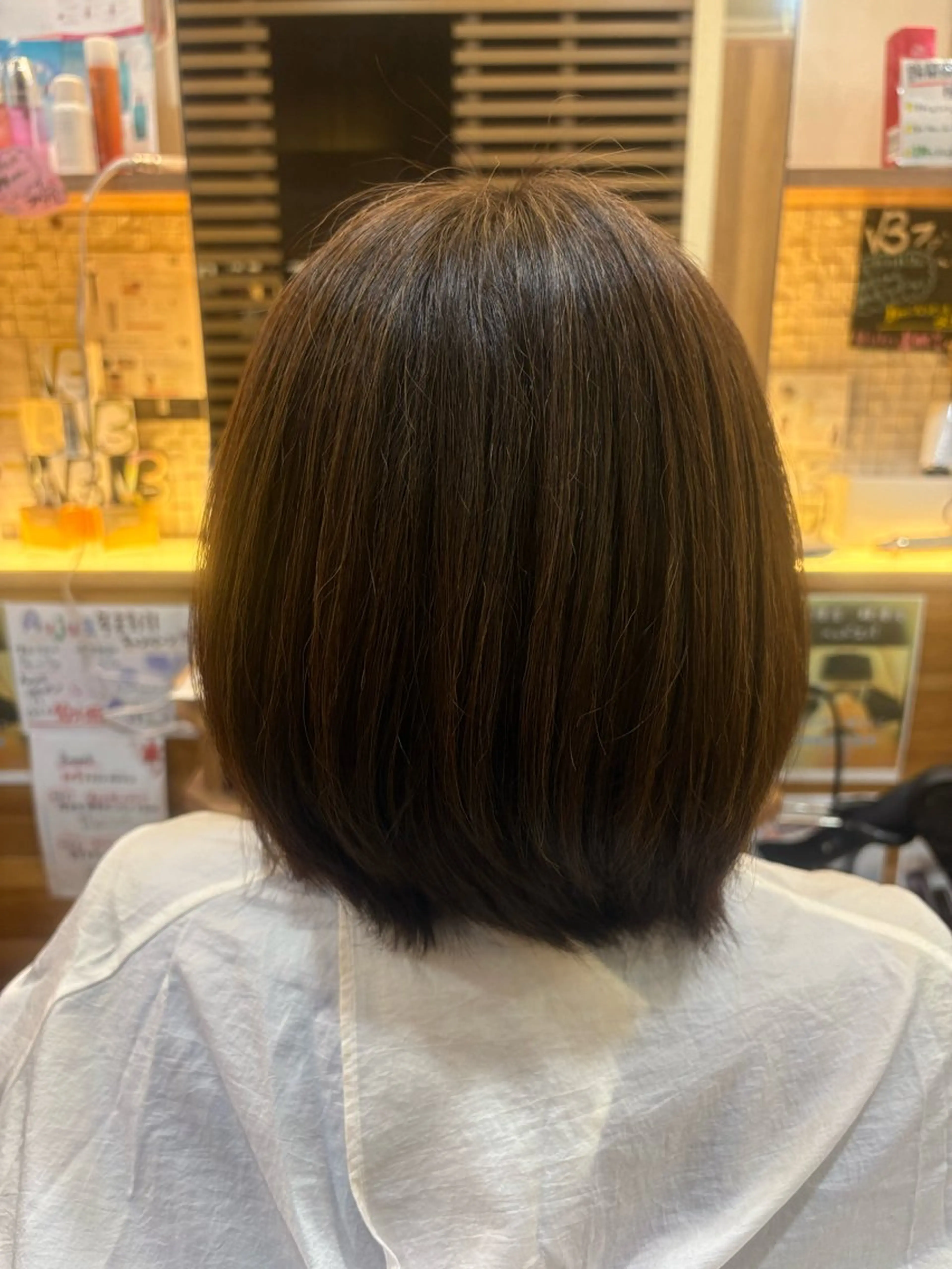 ミディアム カラー ヘアカラー 鈴木 心音のヘアスタイル