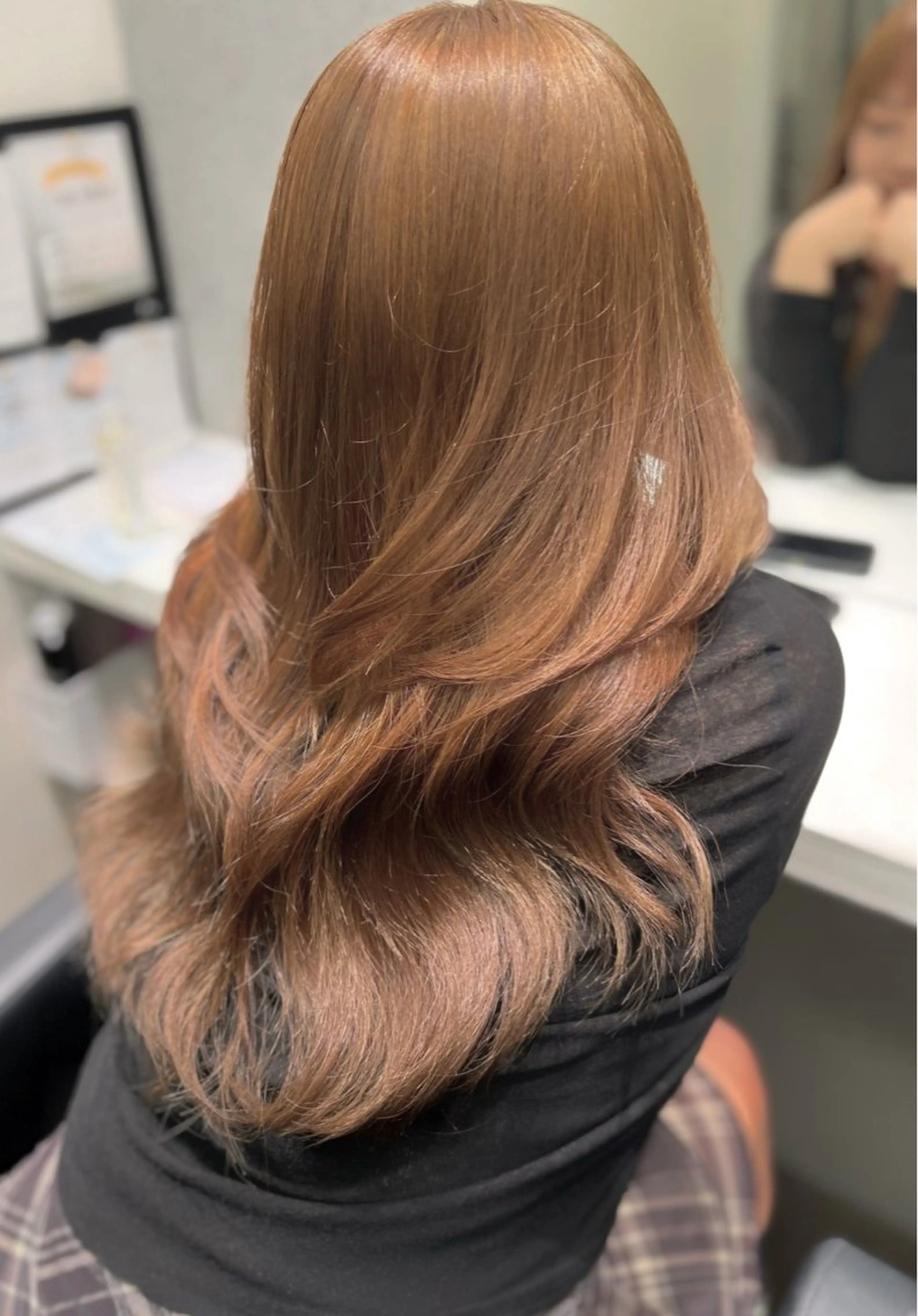 ロング シールエクステ エクステ 外国人風カラー 髪質改善 韓国風ヘア 【elyts】 𝑲𝑶𝑼𝑲𝑰のヘアスタイル