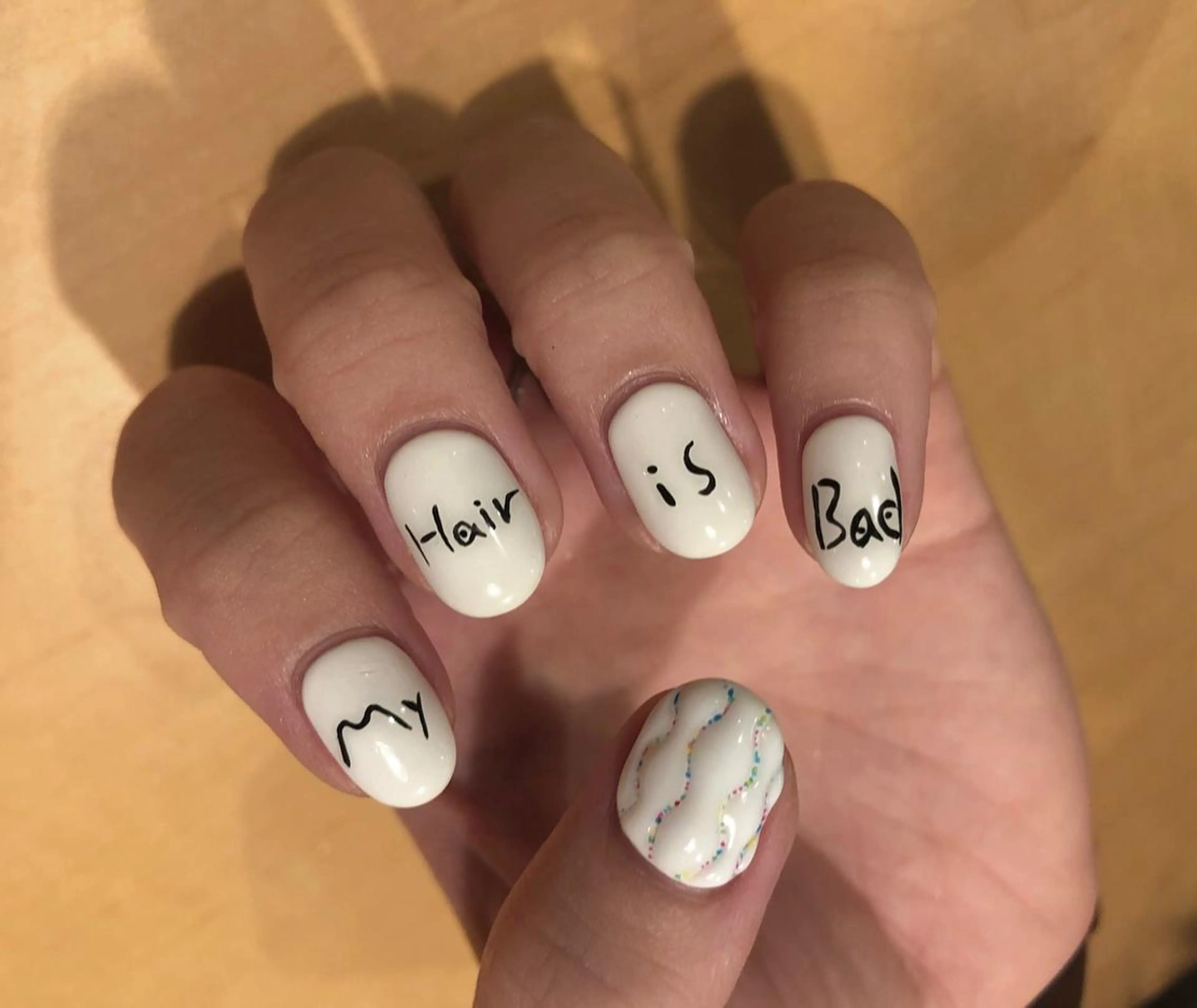 ネイル パラあり！フィルイン 美フォルムのネイルデザイン