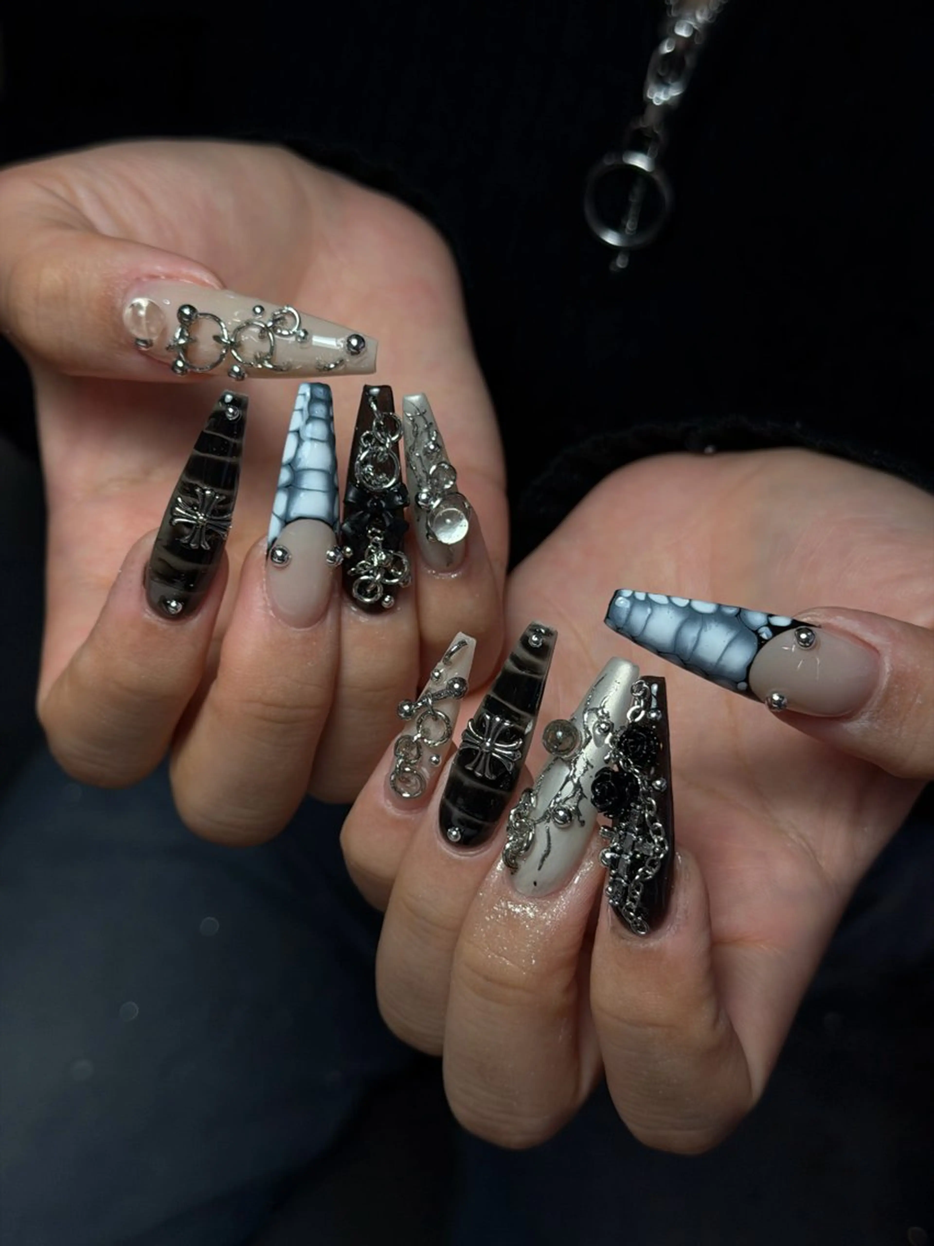 ネイル 韓国ネイル シンプルネイル ワンホンネイル ハンドネイル CoMo Nailのネイルデザイン