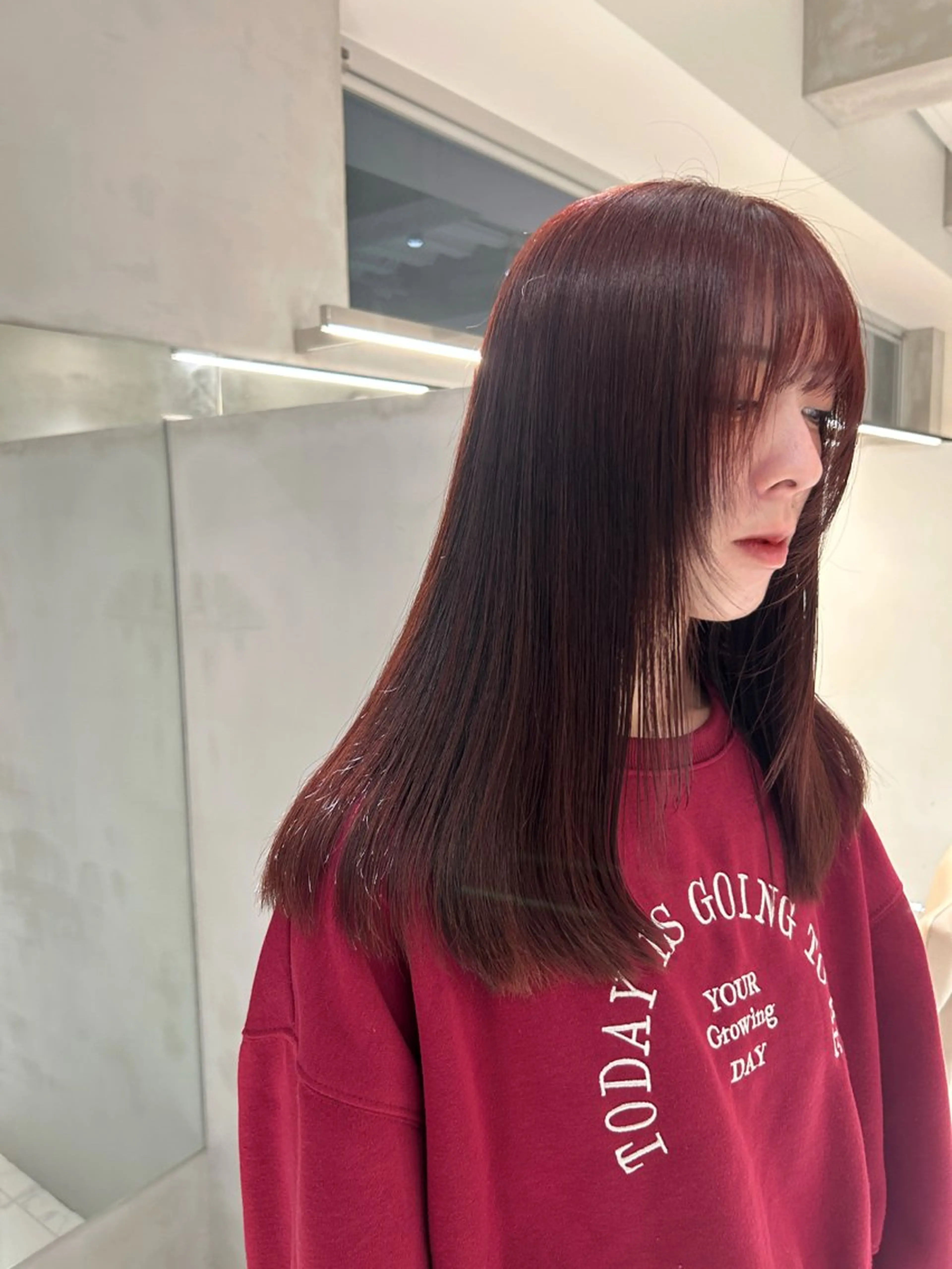 ロング カラー ブリーチ ダブルカラー ブリーチなしカラー トリートメント れんか/ボブ/レイヤ ー/ベージュ/艶髪のヘアスタイル