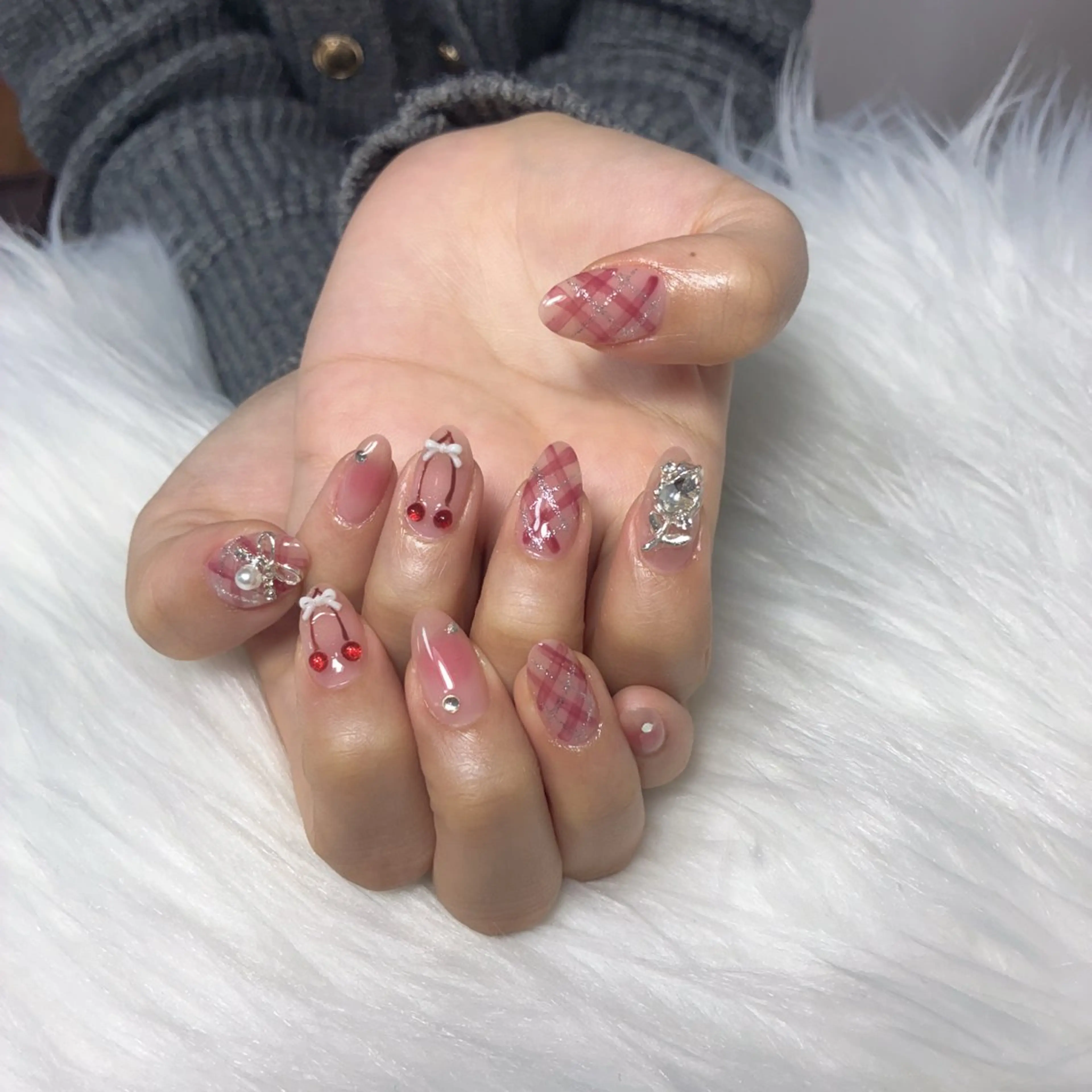 ネイル 持ち込み ハンドネイル YOIネイルサロン所属・YOINAIL ヨイネイルサロンのネイルデザイン