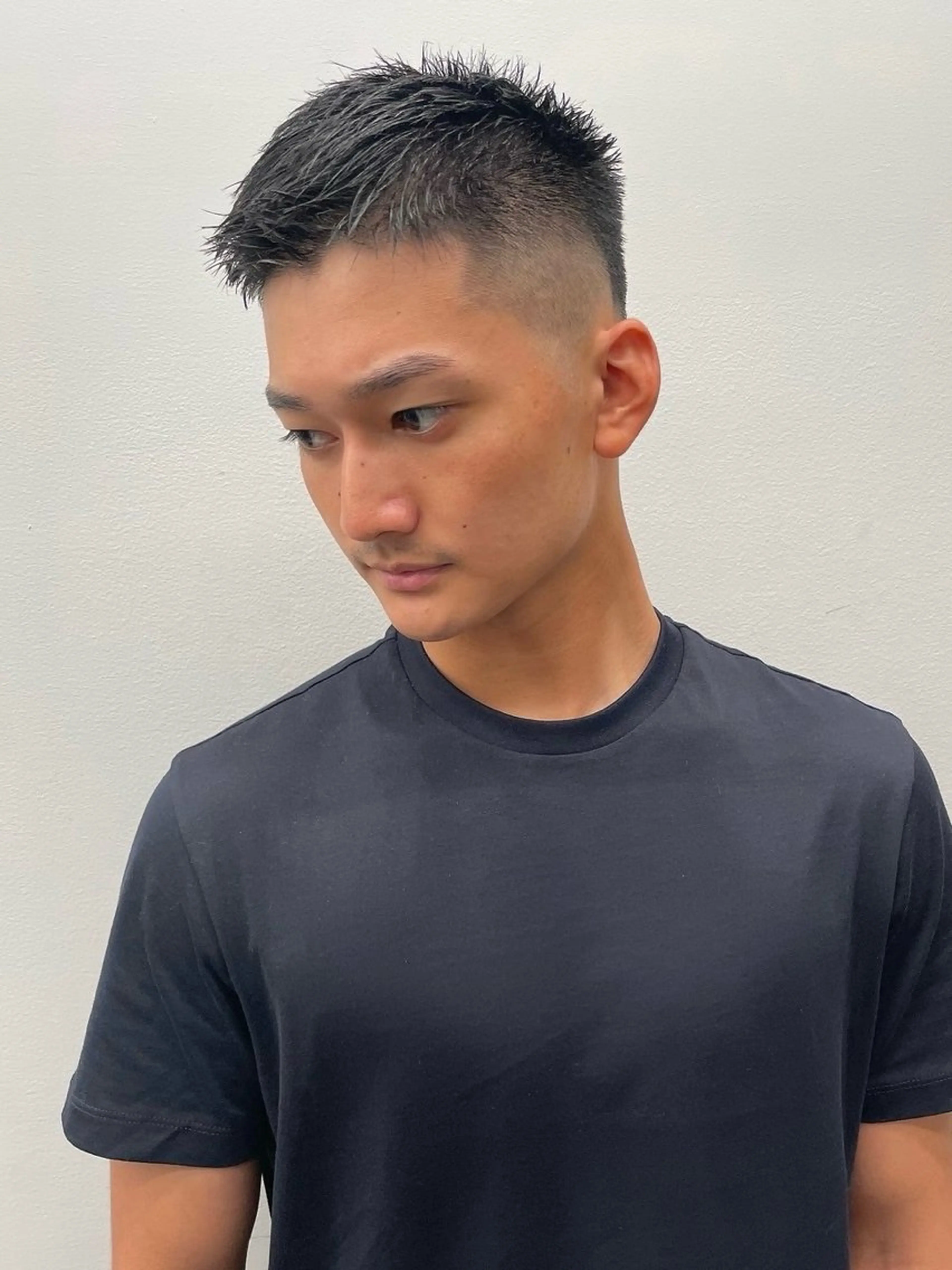 ショート メンズ カット メンズカット/眉カッ ト/ブリーチ/シオリのヘアスタイル