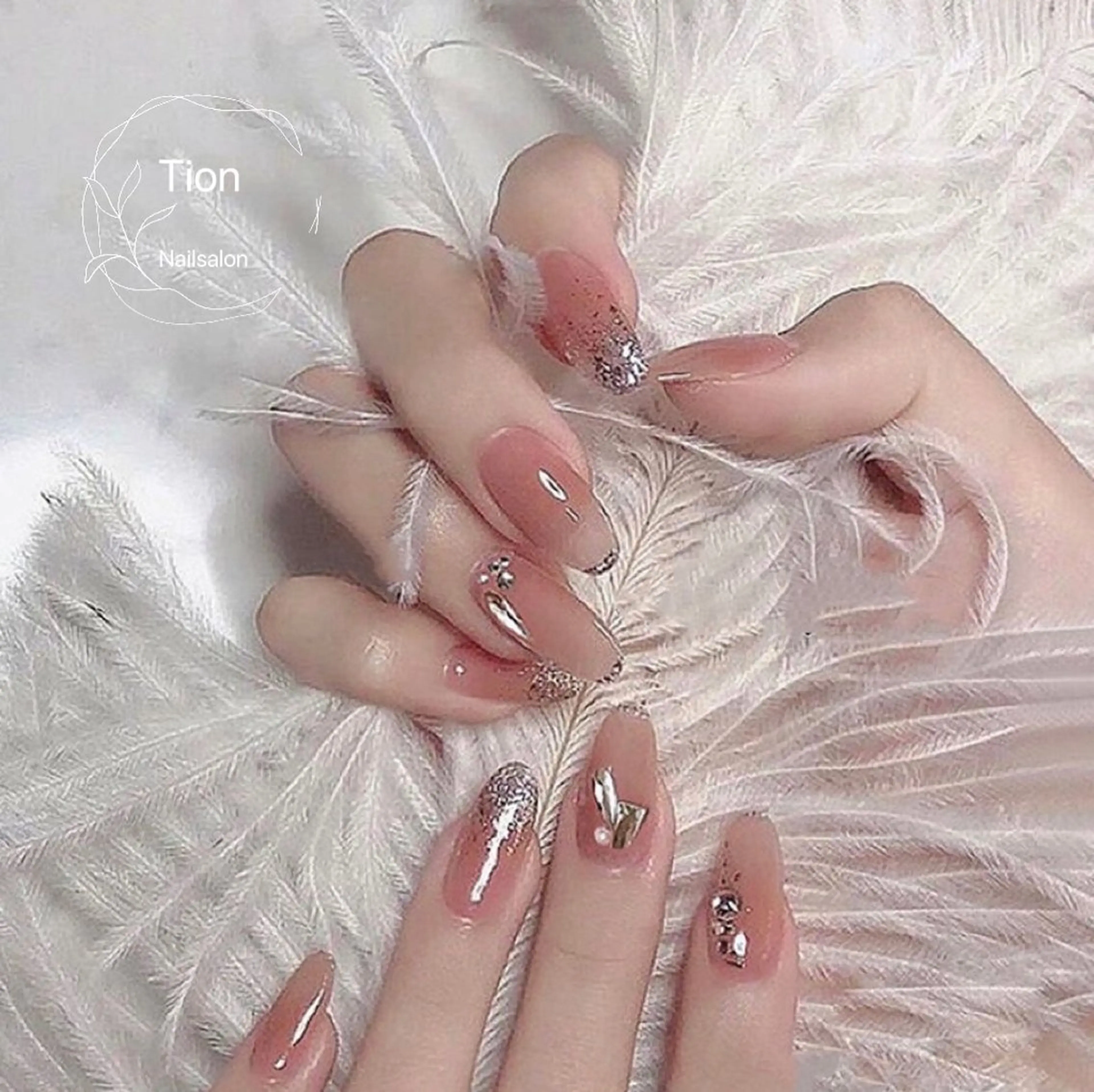 ネイル チークネイル 長さ出し フットネイル フレンチネイル ジェルネイル Nailsalon Tion武蔵小杉店のネイルデザイン