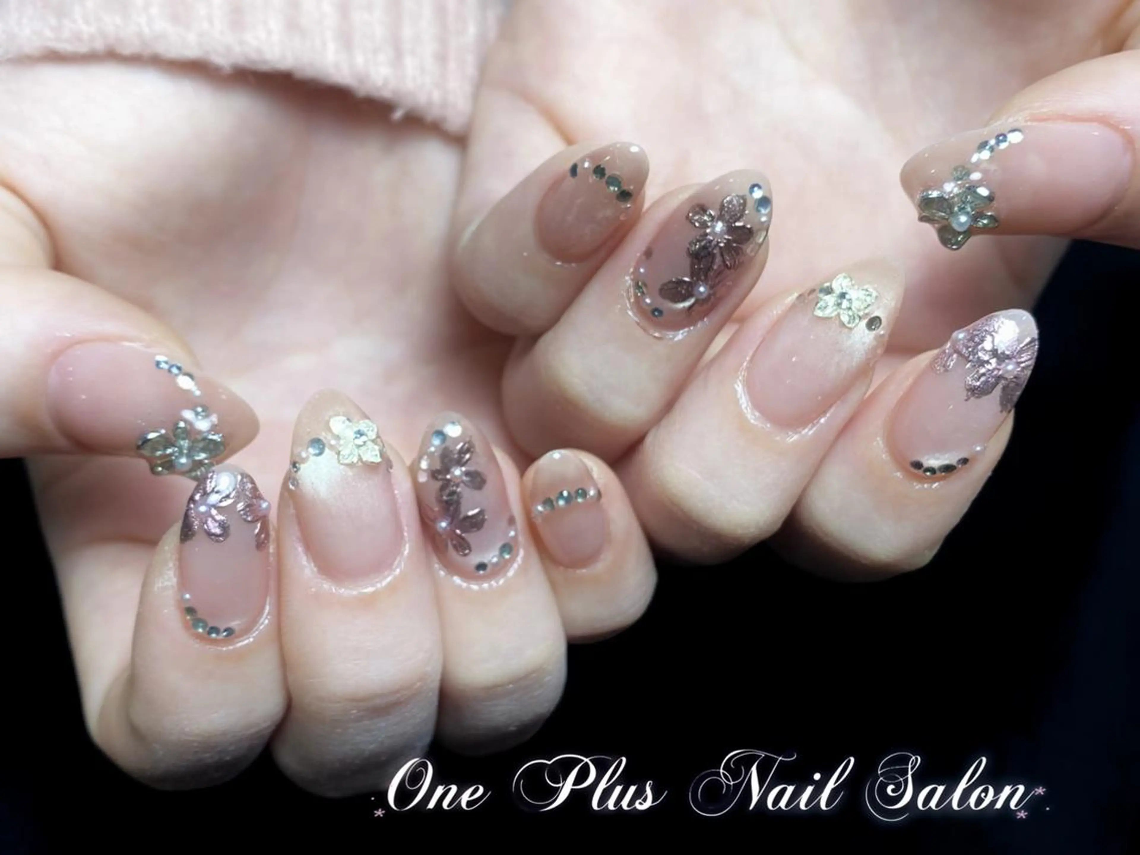 ネイル One Plus Nail Salonのネイルデザイン