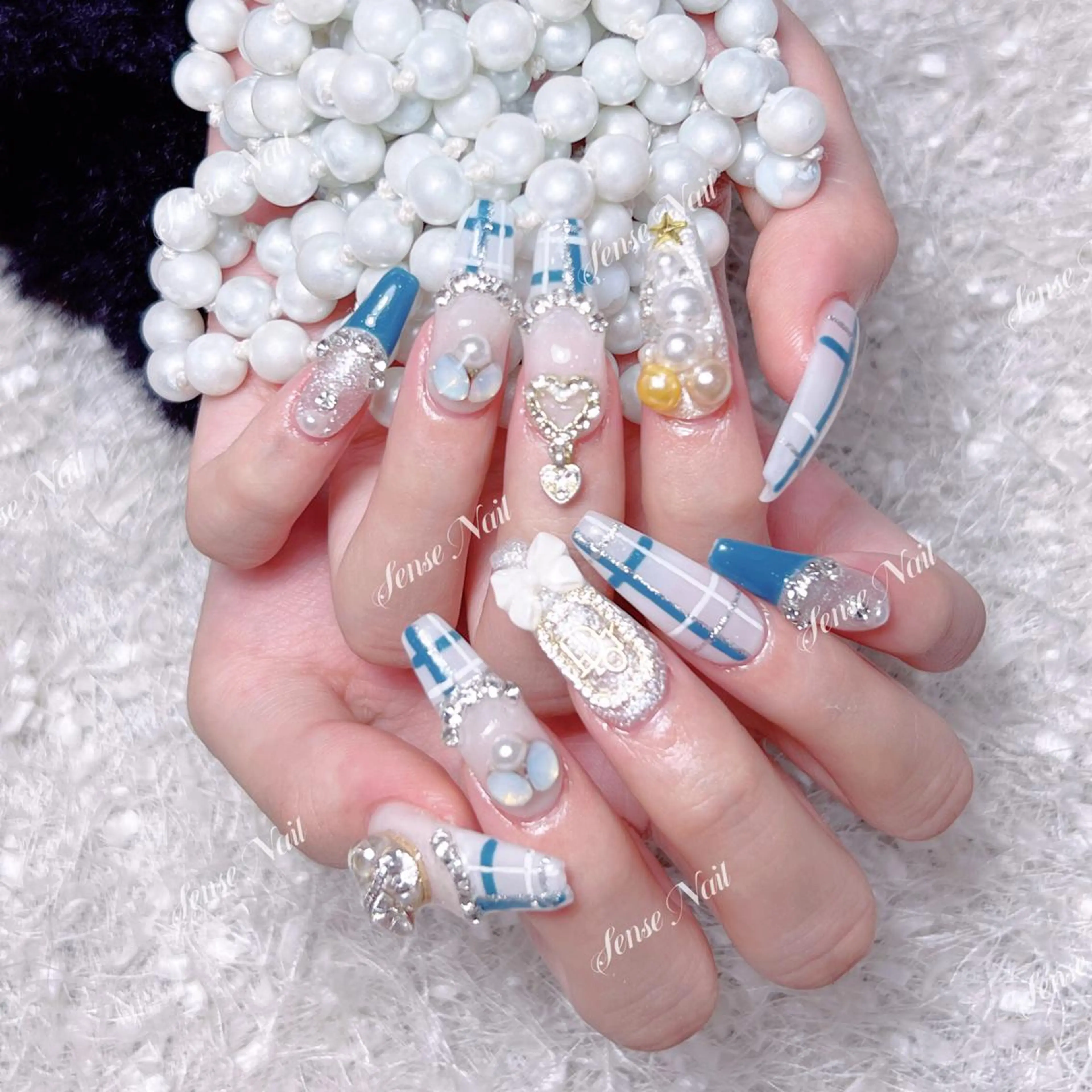 ネイル ハンドネイル ハンドケア Feinn Ink💕のネイルデザイン