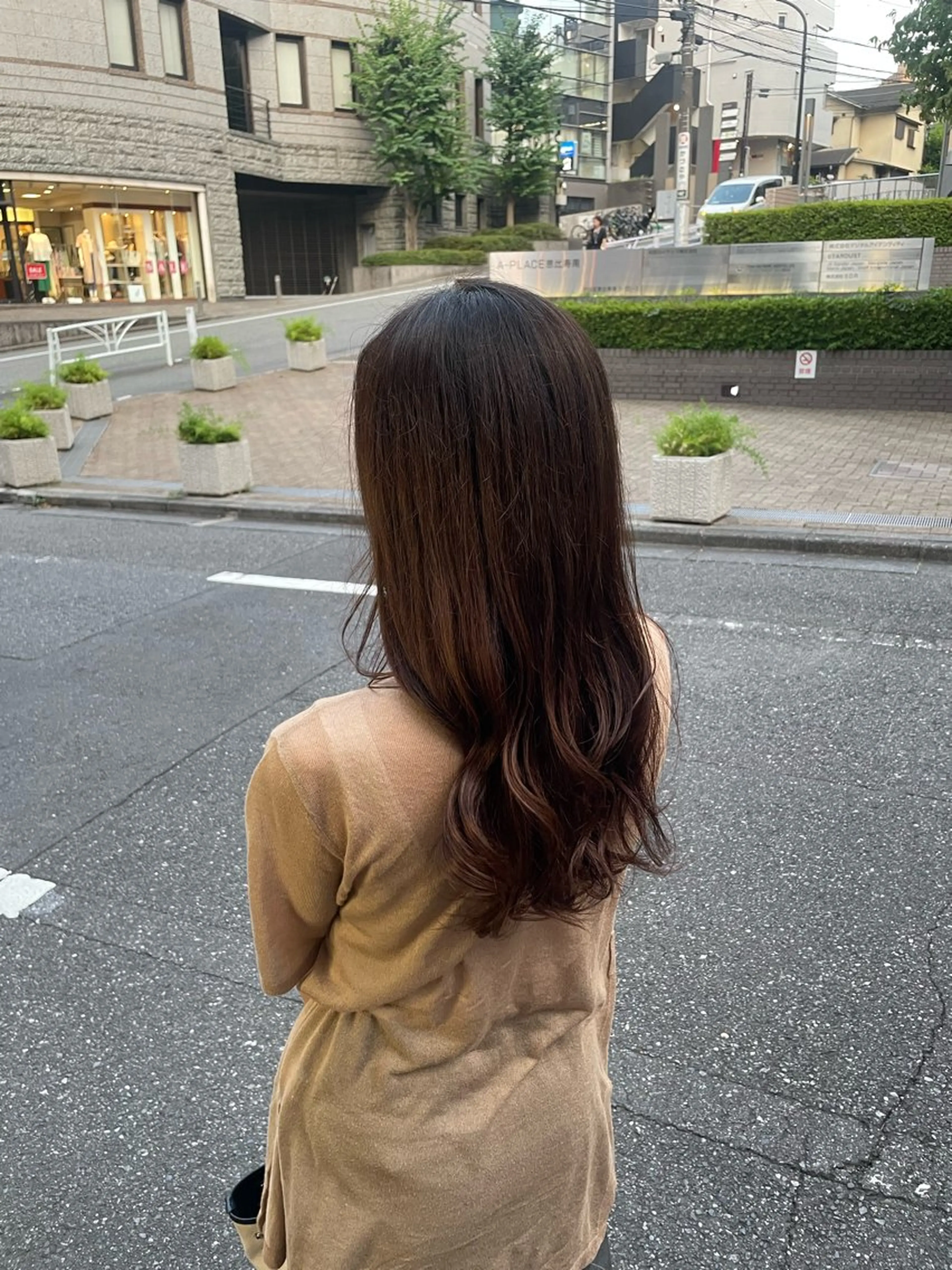 ロング ヘアアレンジ 暖色カラー🤎Red Neo　meiのヘアスタイル