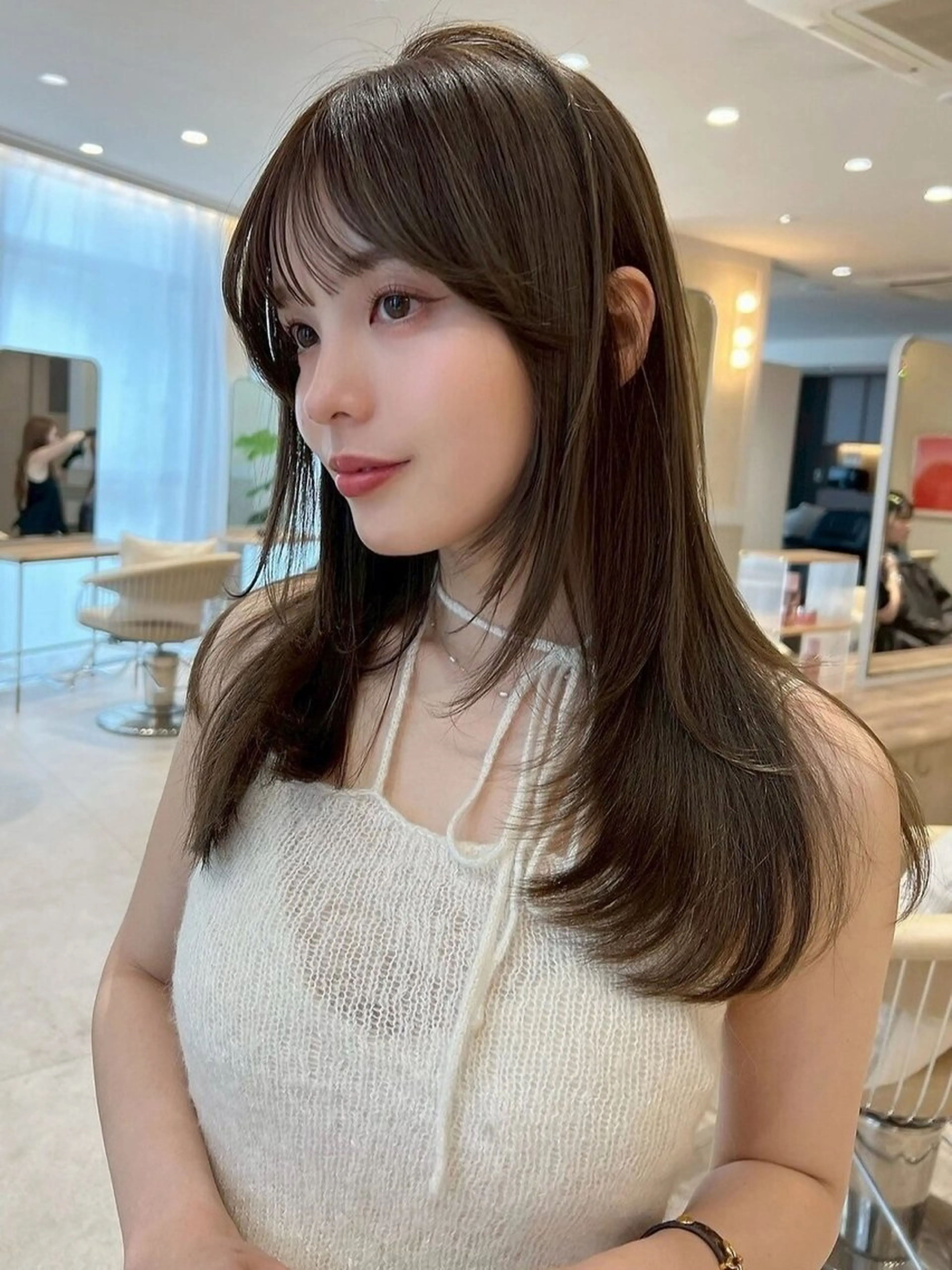 ロング カラー ベージュカラー ケアカラー 髪質改善 レイヤーカット トリートメント 髪質改善 髪質改善カラーゆうひのヘアスタイル