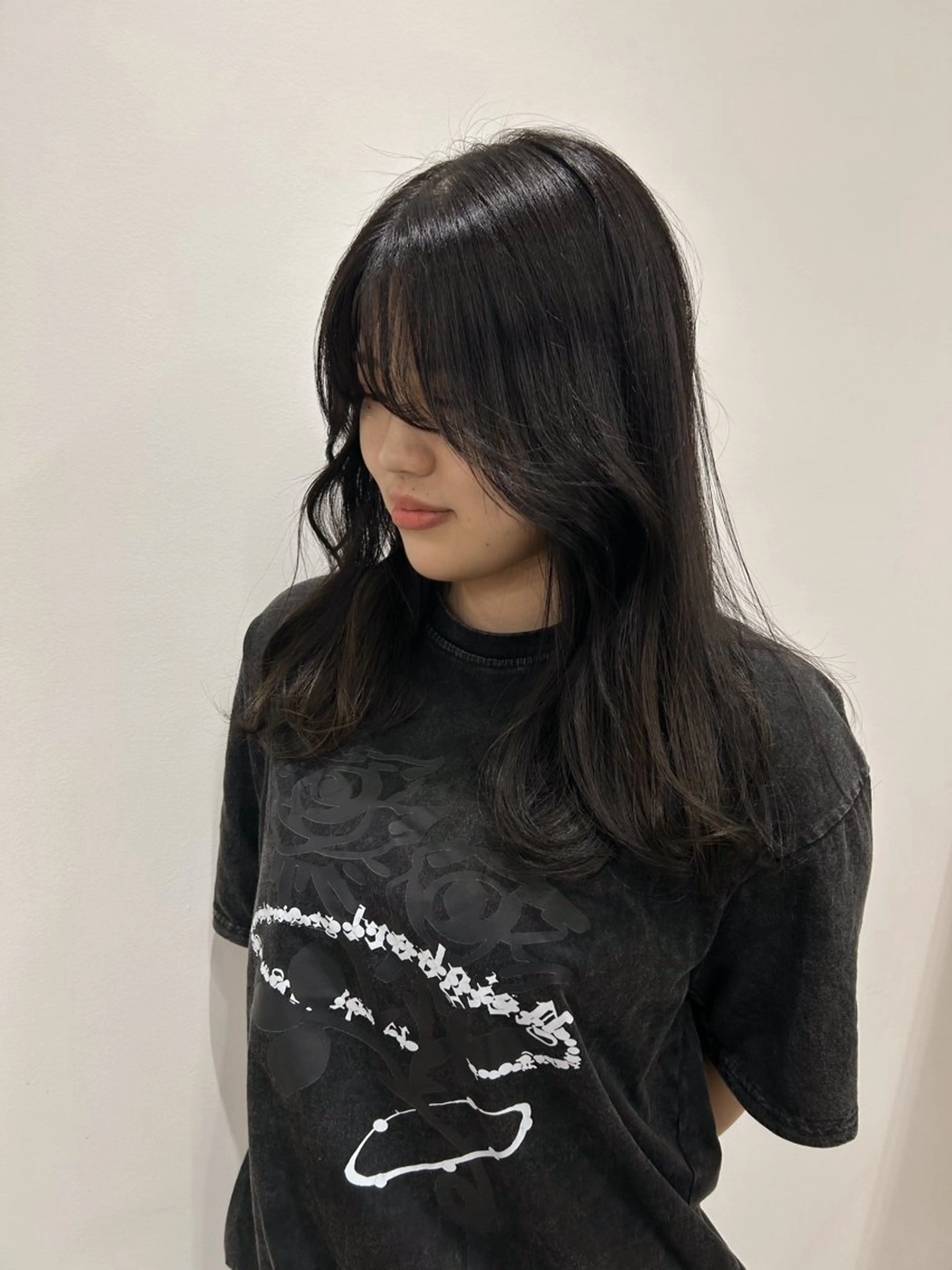 セミロング カラー パーマ 韓国風ヘア レイヤーカット miyu／御器所 OORRY.etwaのヘアスタイル