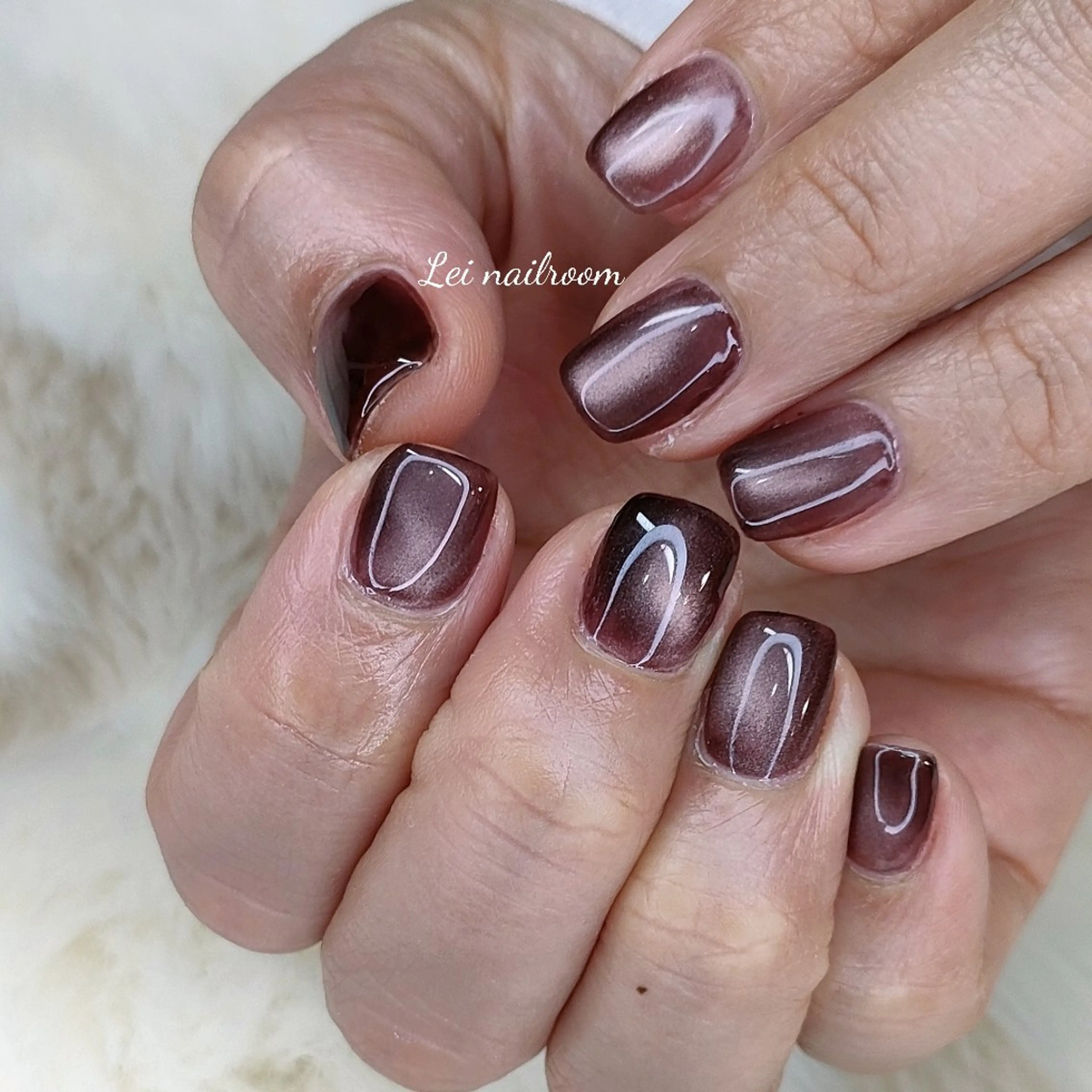 ネイル ブラウン マグネットネイル ハンドネイル lei🌼 nailroomのネイルデザイン